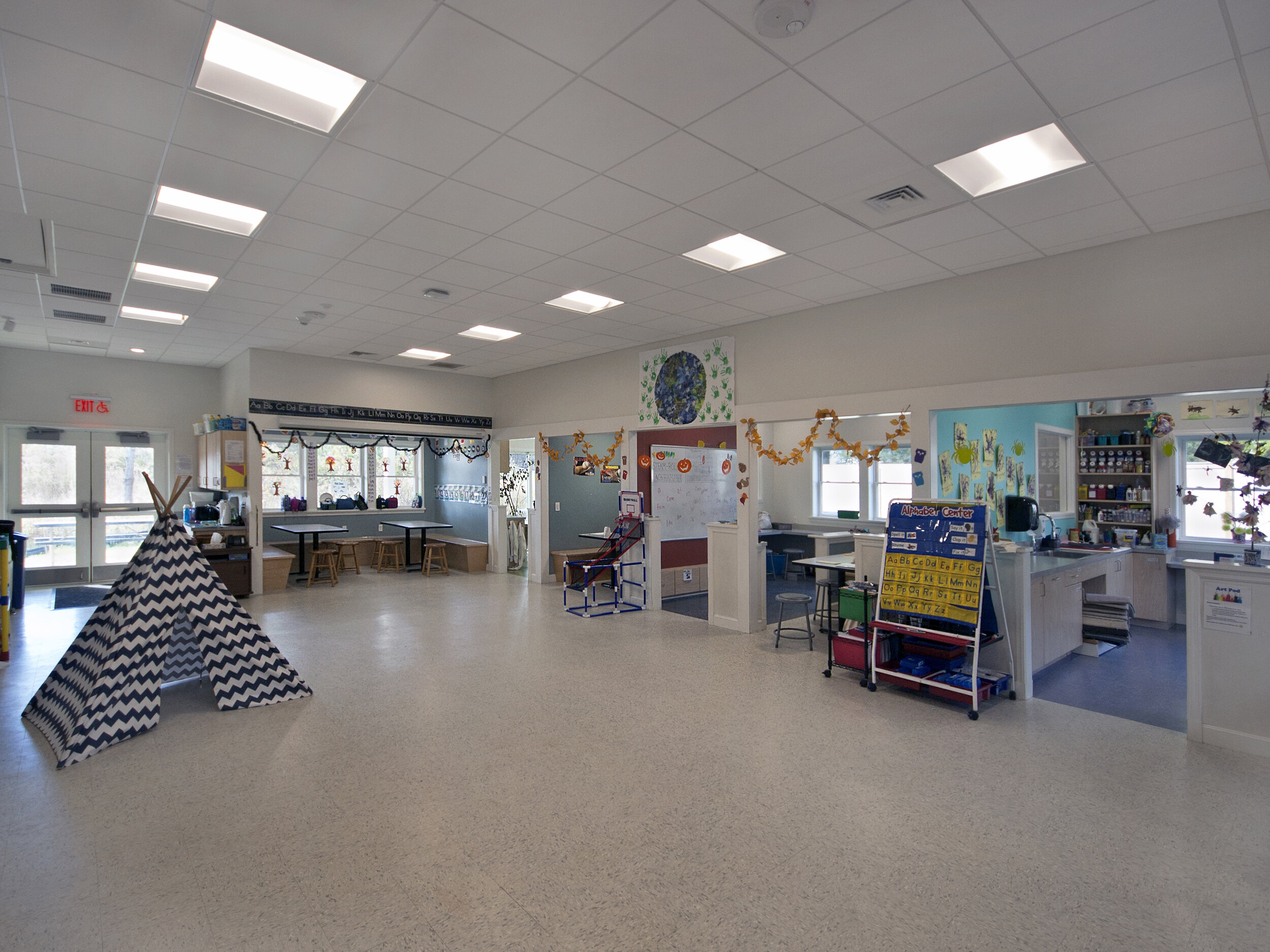 Afterschool Program Room 02_small.jpg