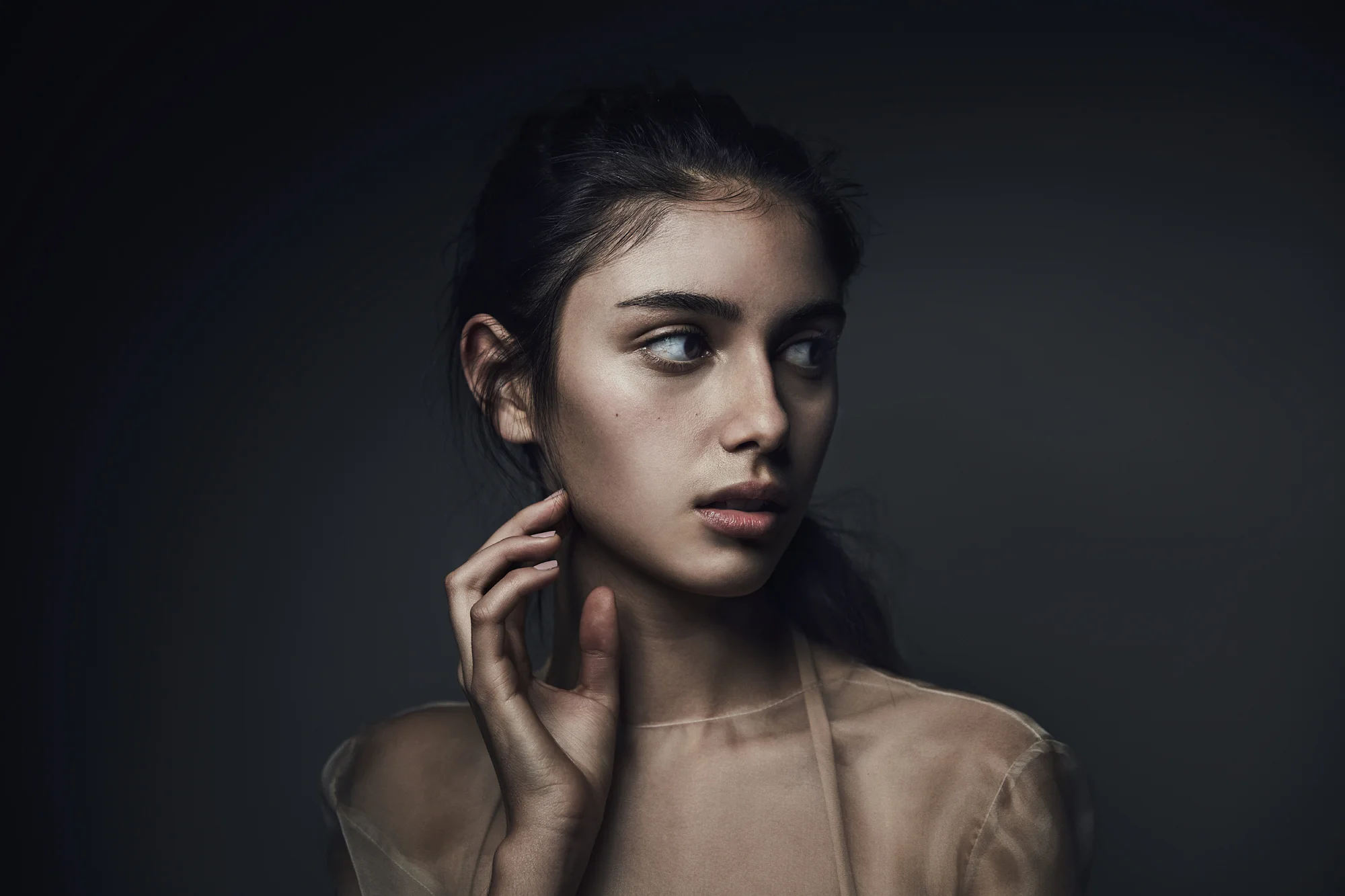 Opelle_SS18_1050_WEB.jpg