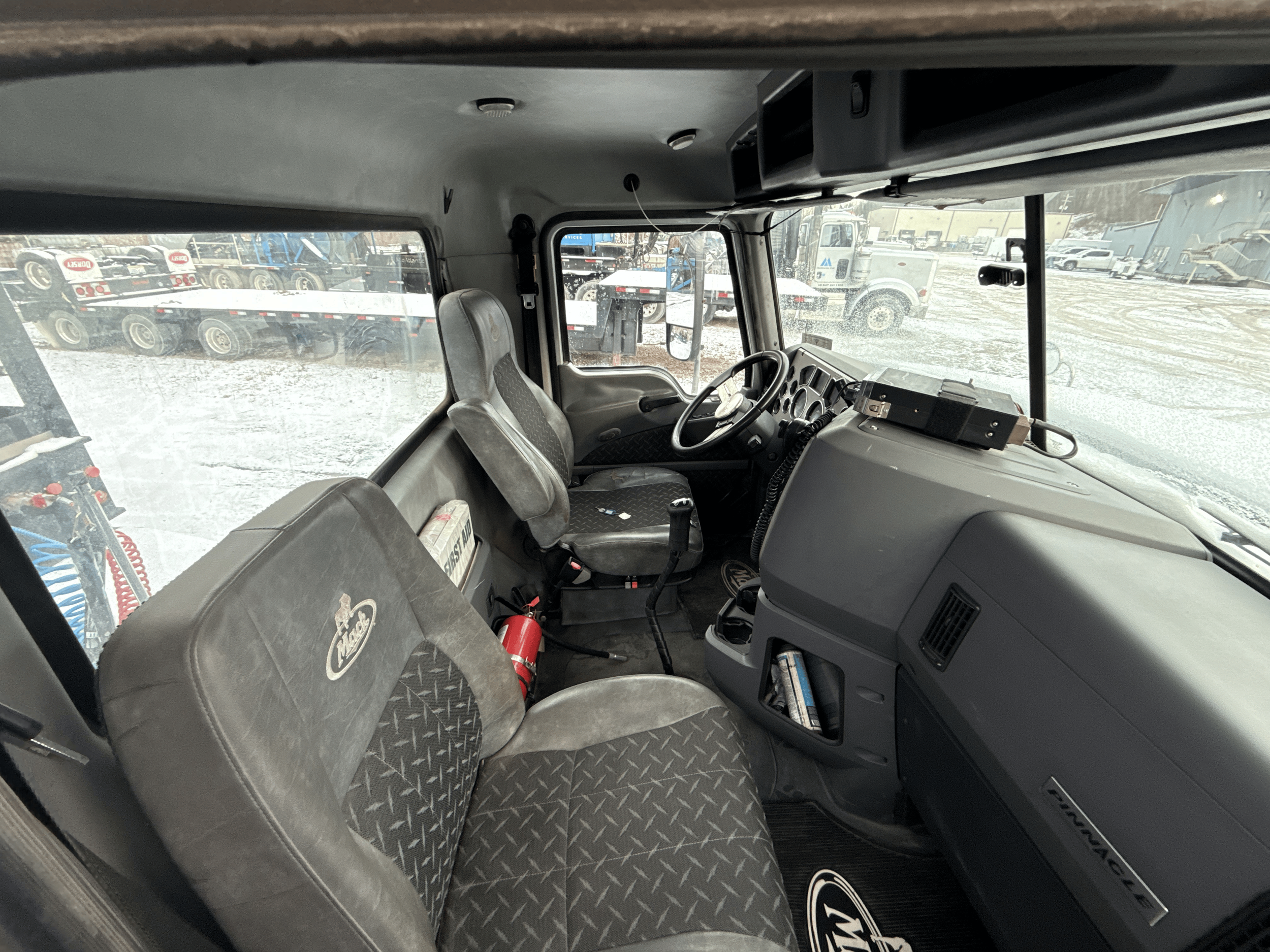 Curbside Cab View.png