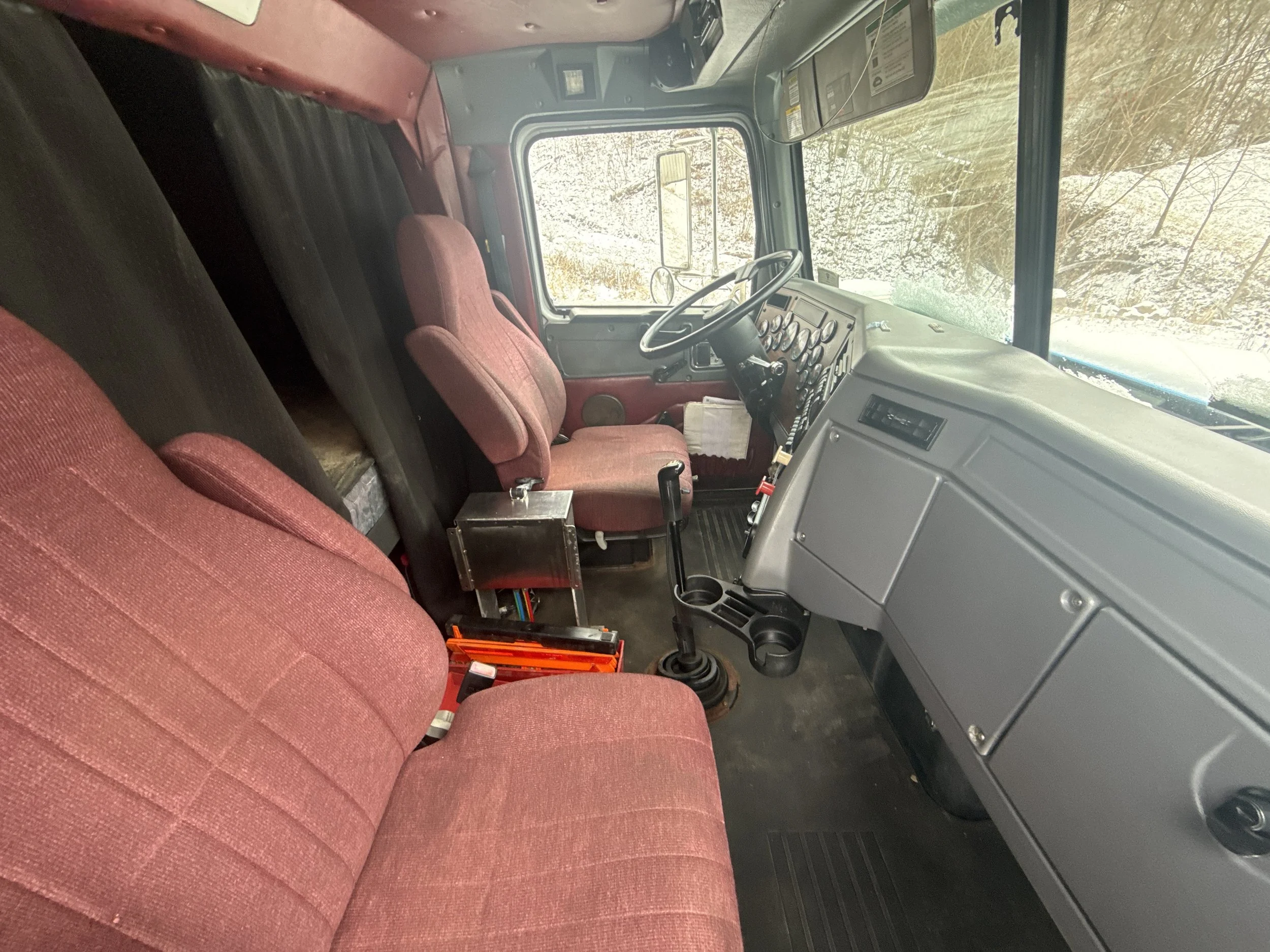 Curbside Cab View.jpg