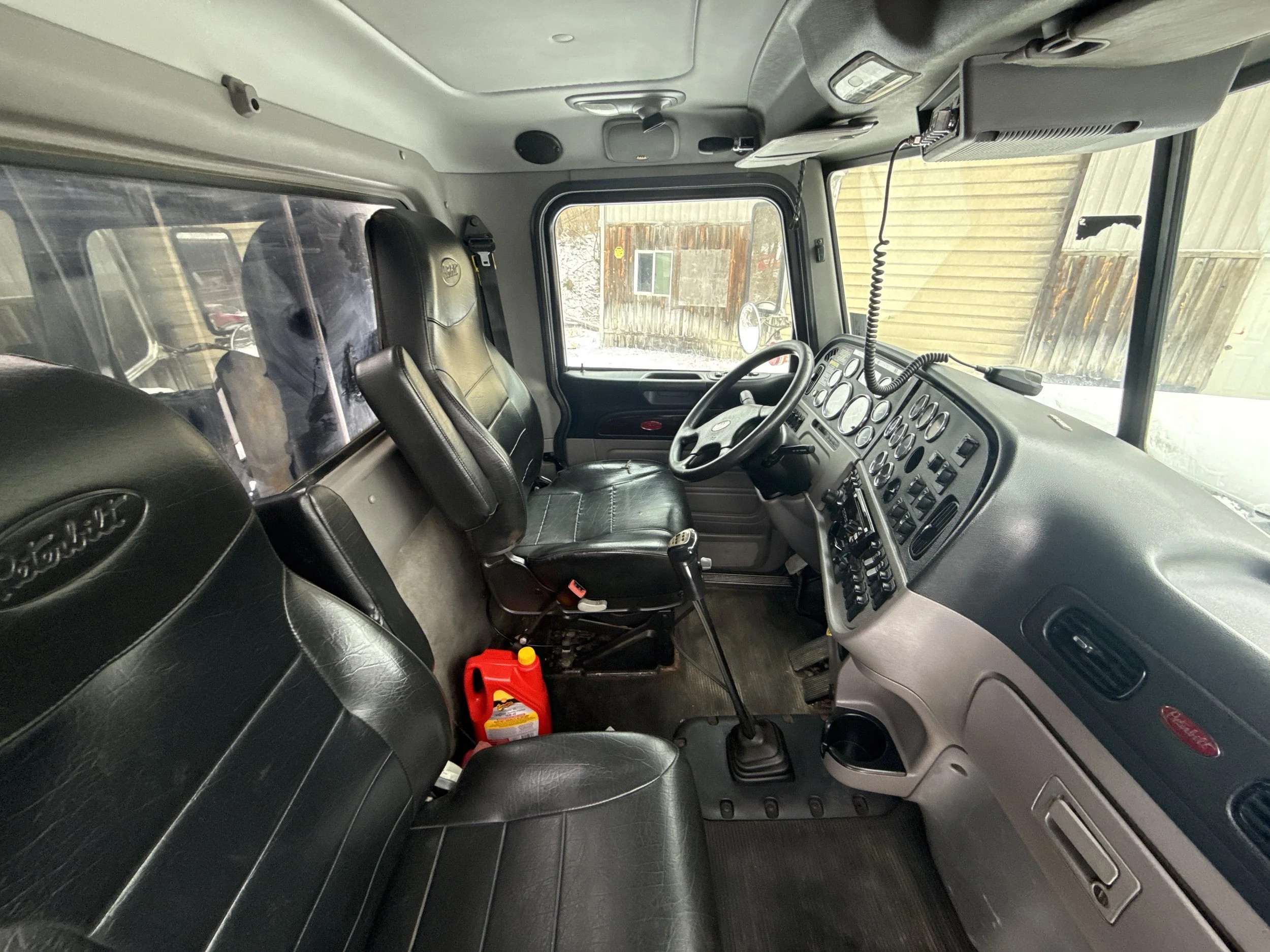 Curbside Cab View.jpg