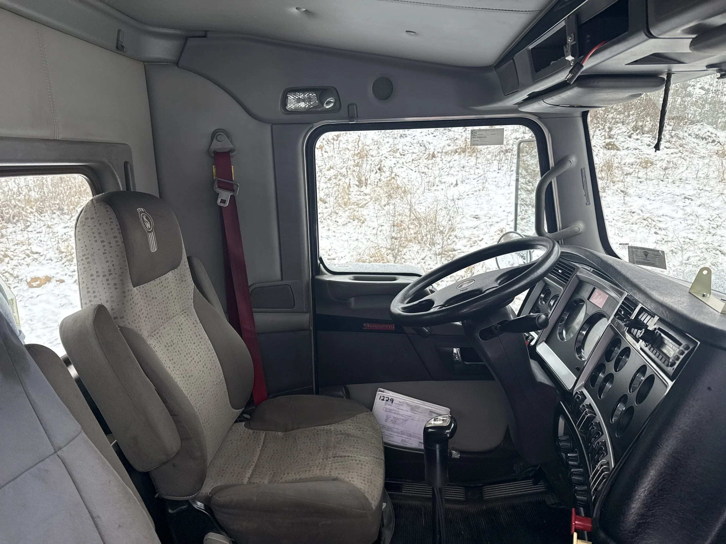 Curbside Cab View.jpg