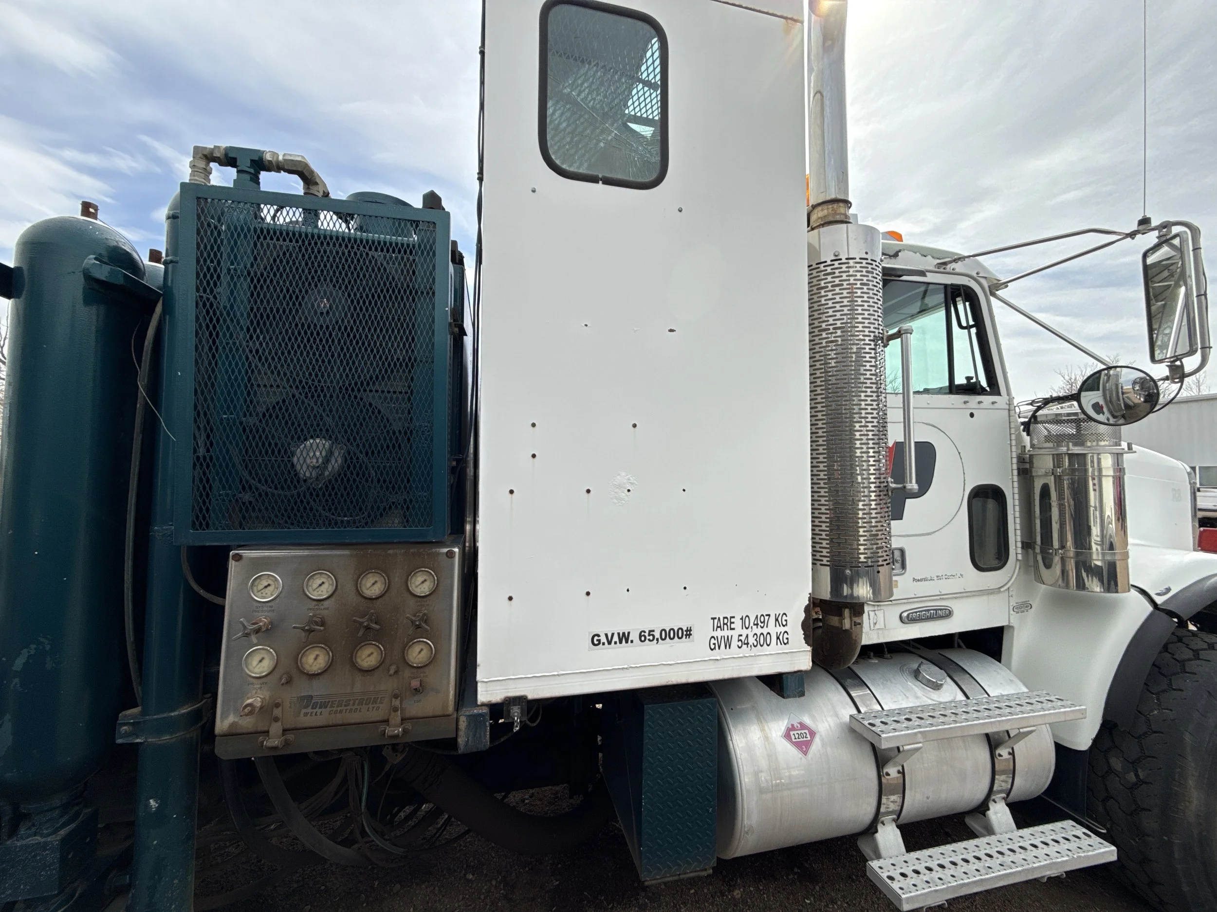 Photo Mar 31 2026, 15 04 53.jpg