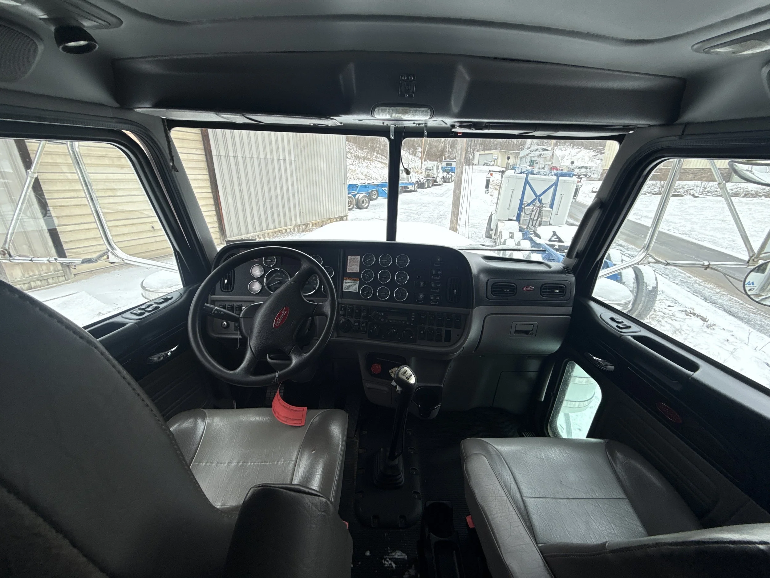 Main Cab View.jpg