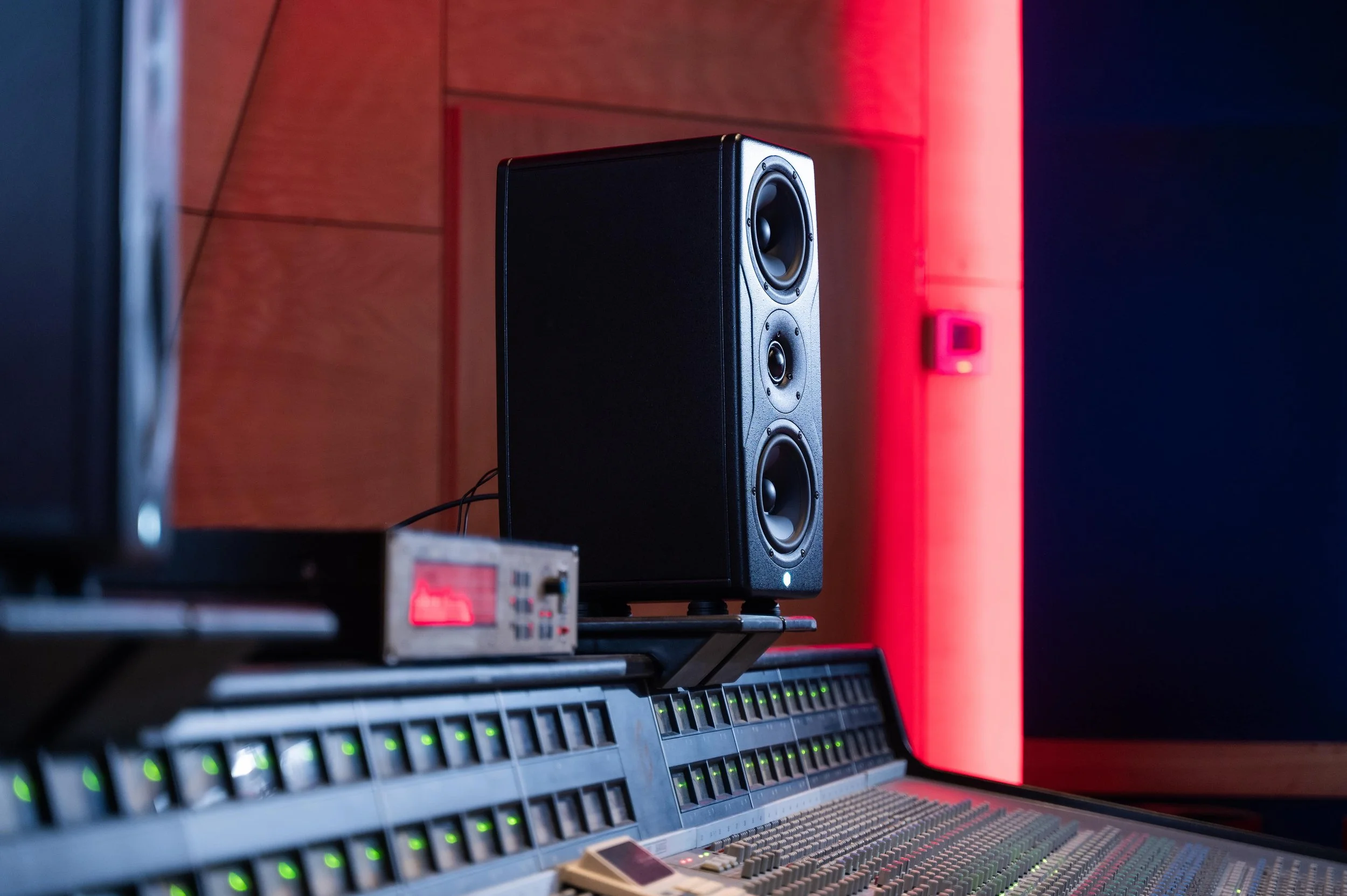iLoud Precision MKII: Are IK Multimedia’s New Studio Monitors For You?