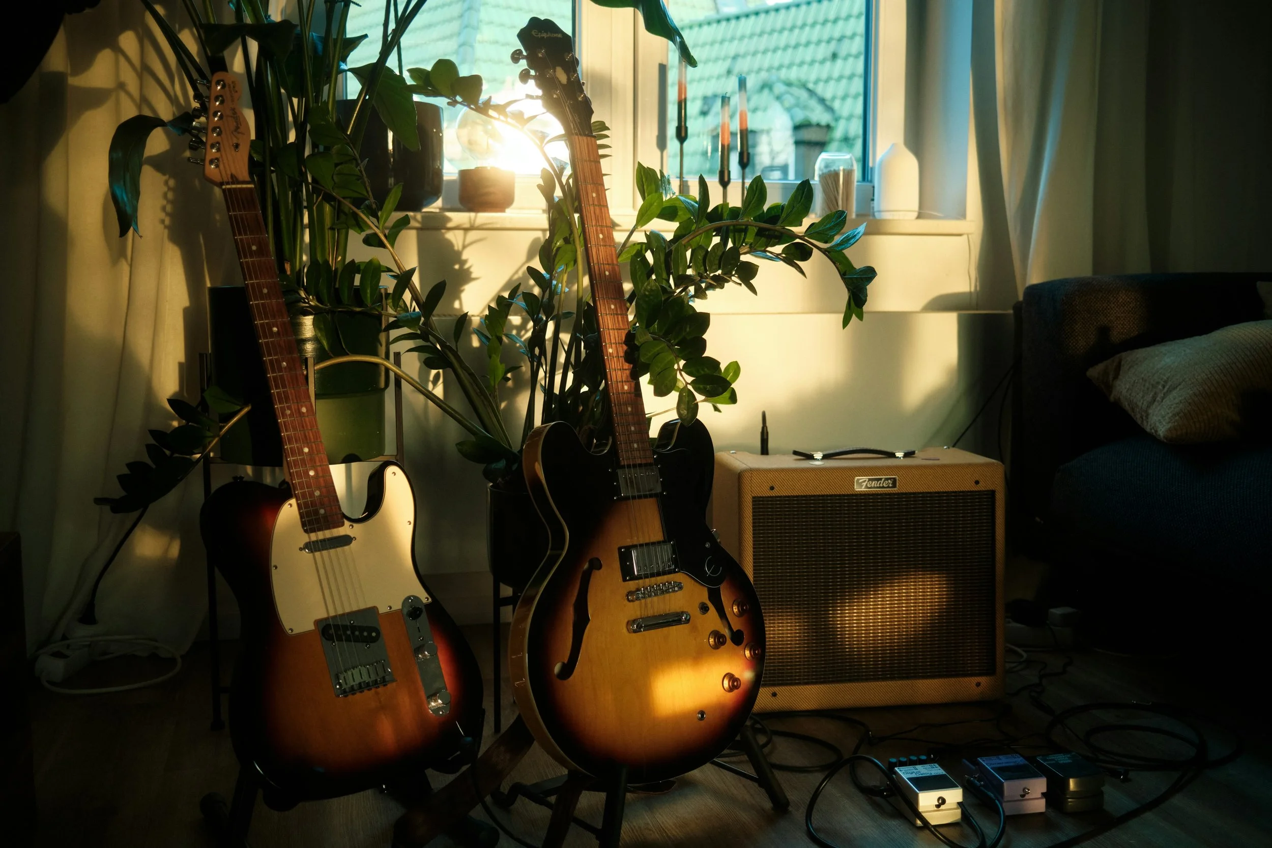 The Best Amp Simulation Plugins for Realistic Guitar Tone in 2025