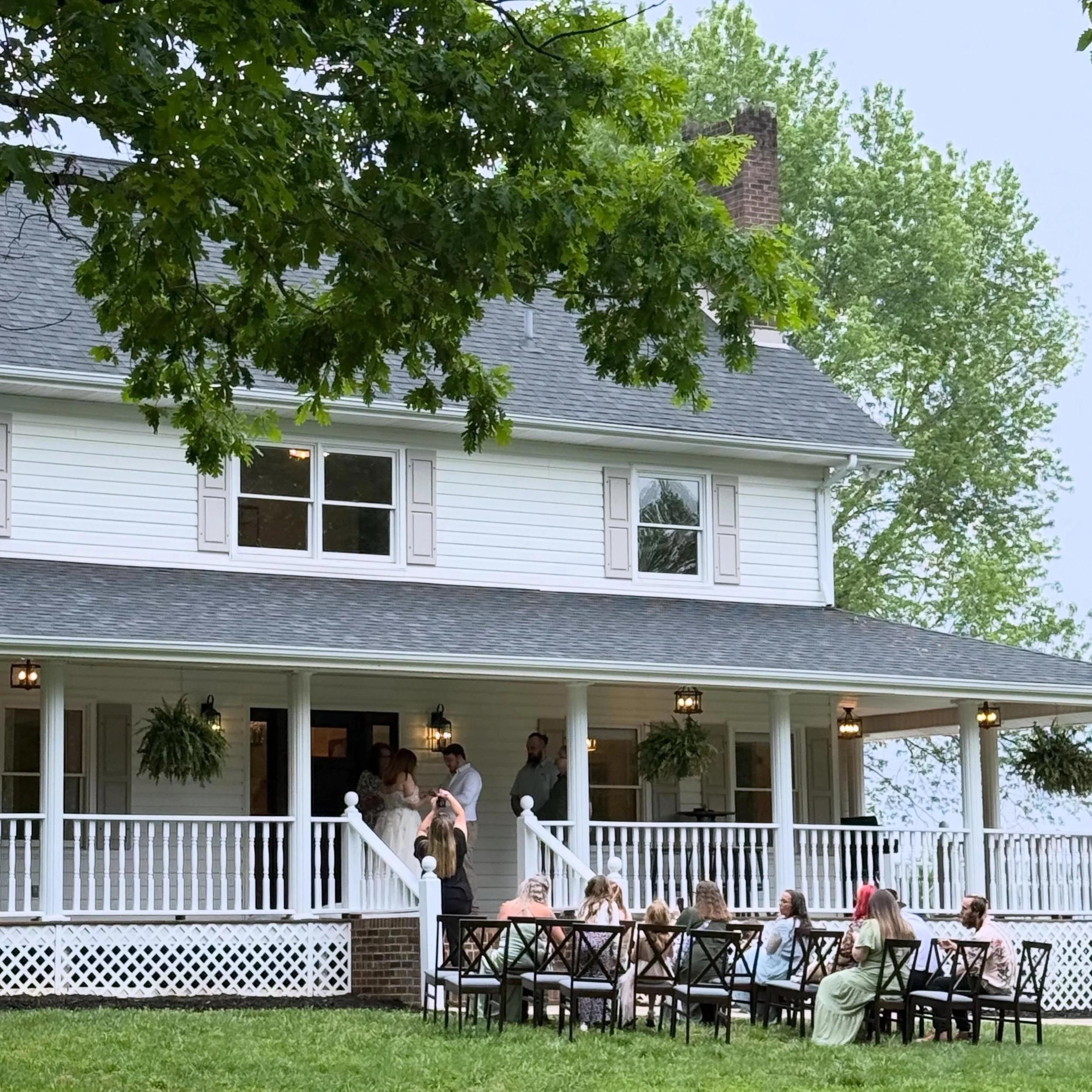 The Manor House hosted a intimate micro wedding and it was super stinking sweet! We do offer packages for small intimate elopements and micro weddings if a larger crowd is not your vibe! #amitycreekfarms #microweddingsnc #ncweddingvenue #ncweddings #