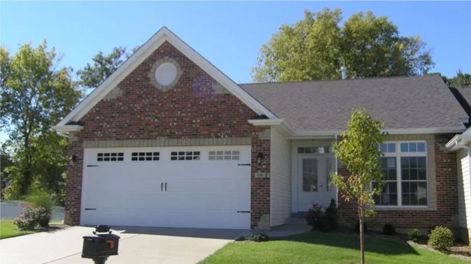Villa Photo Left Hand Garage.jpg