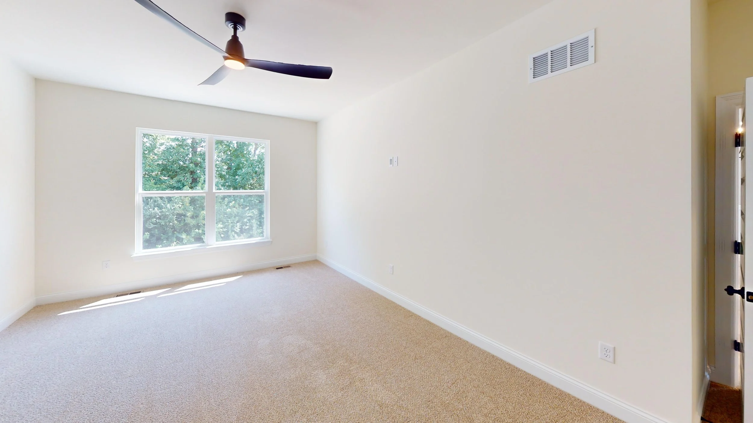 1408-Riverdale-Manor-Dr-Bedroom 6.jpg