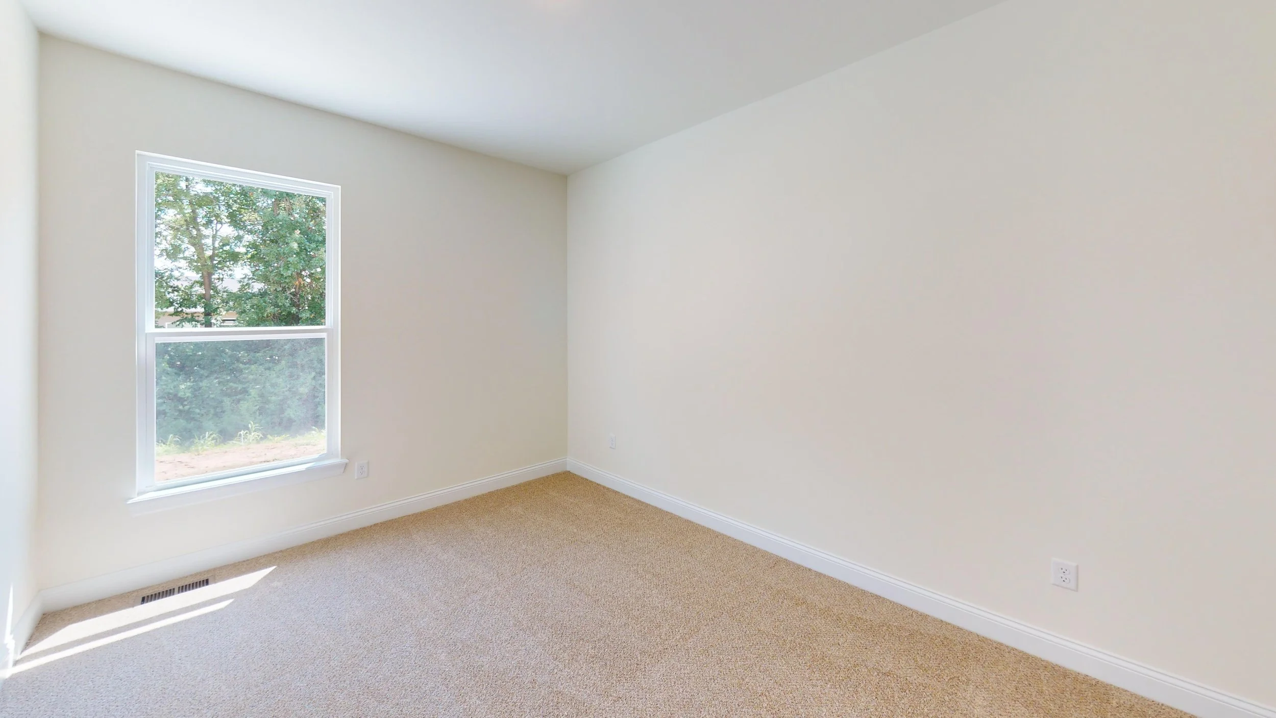 1408-Riverdale-Manor-Dr-Bedroom 5.jpg
