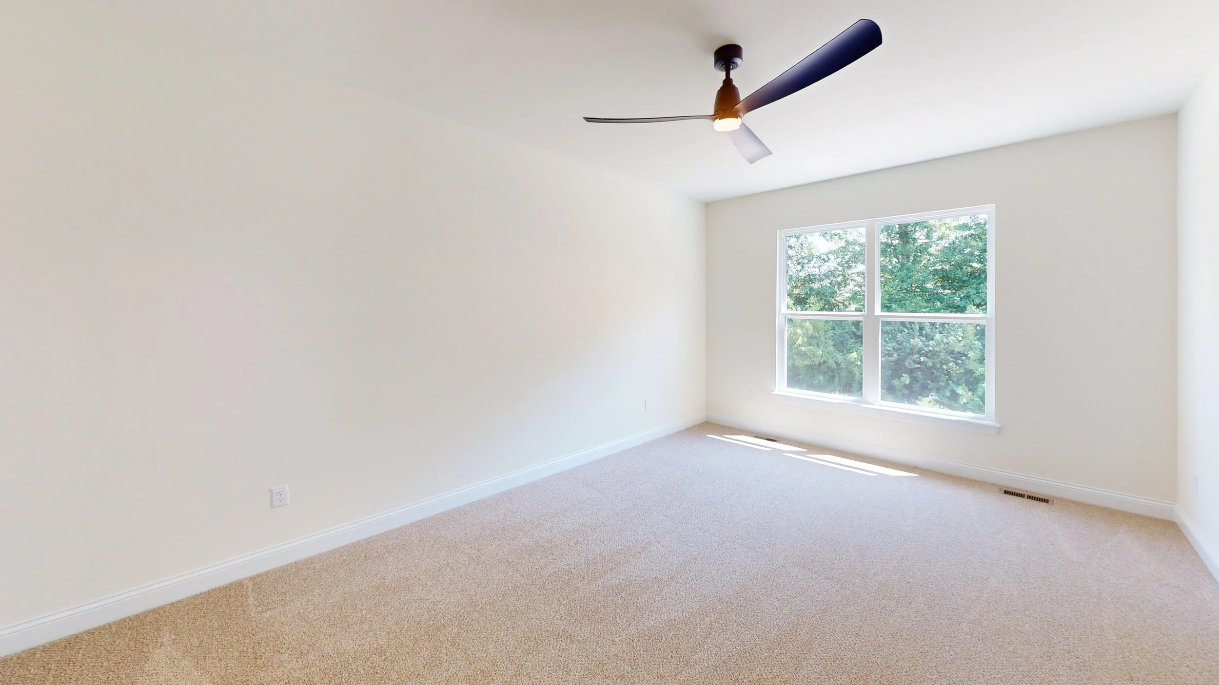 1408-Riverdale-Manor-Dr-Bedroom 2.jpg