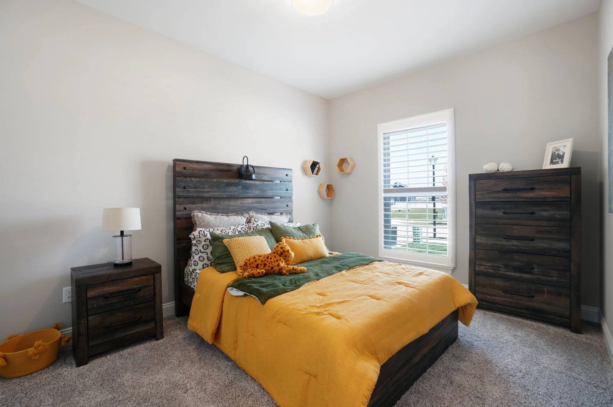 12-web-or-mls-LFT00083 copy.jpg