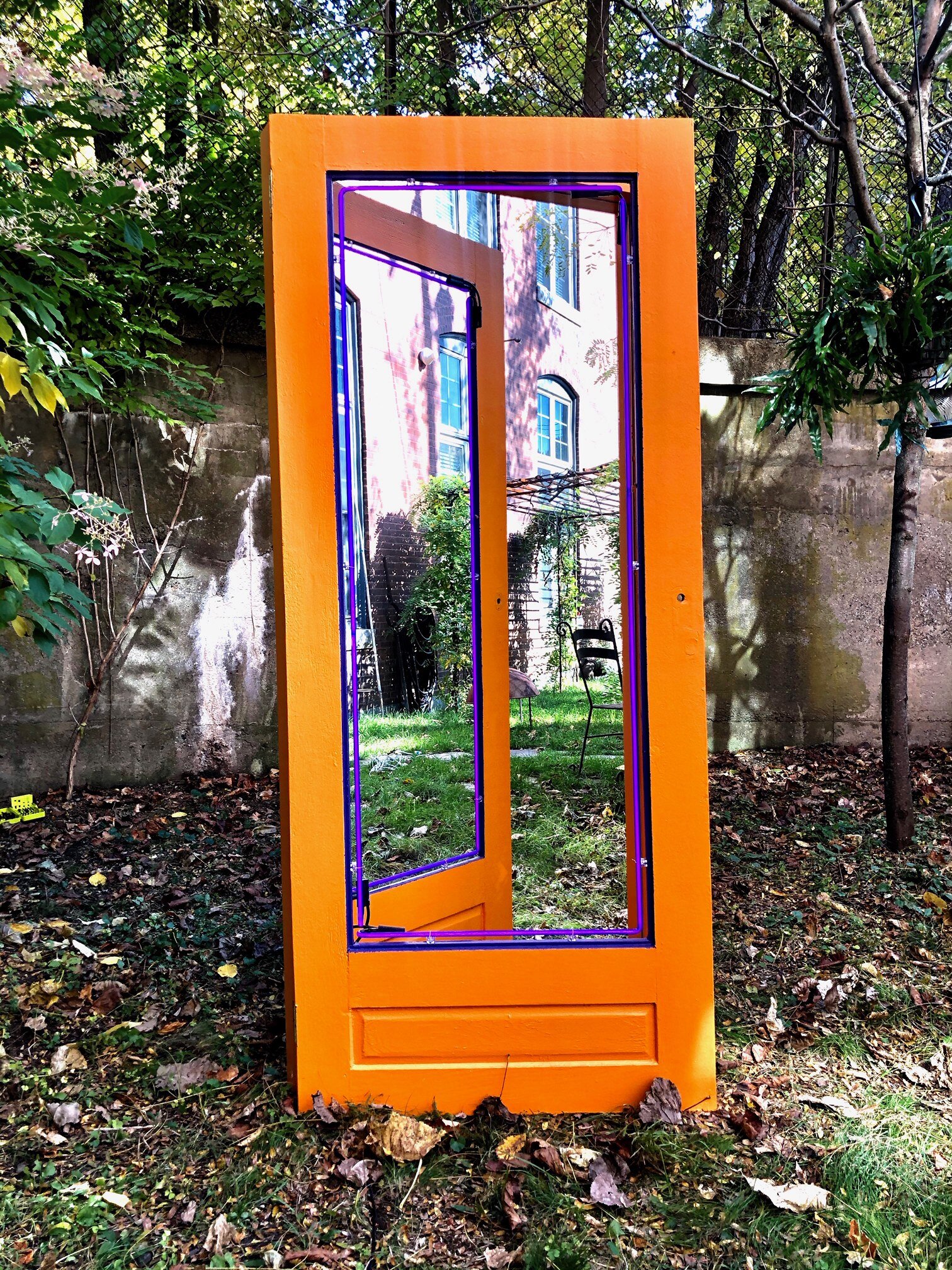 Sandra Muss , Open Doors, 2019.