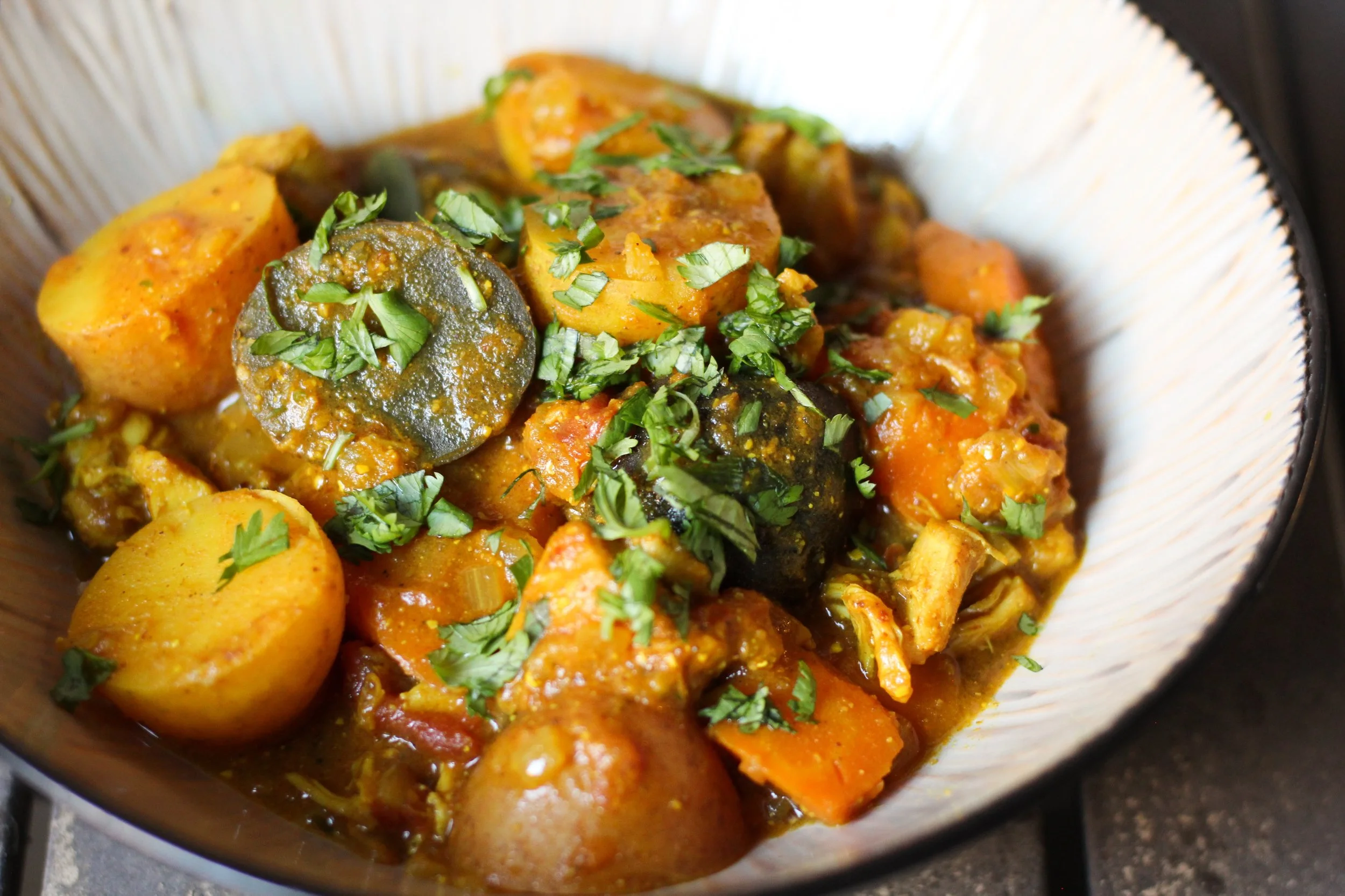 Yellow Curry Powder Recipe — Cardamom and Tea