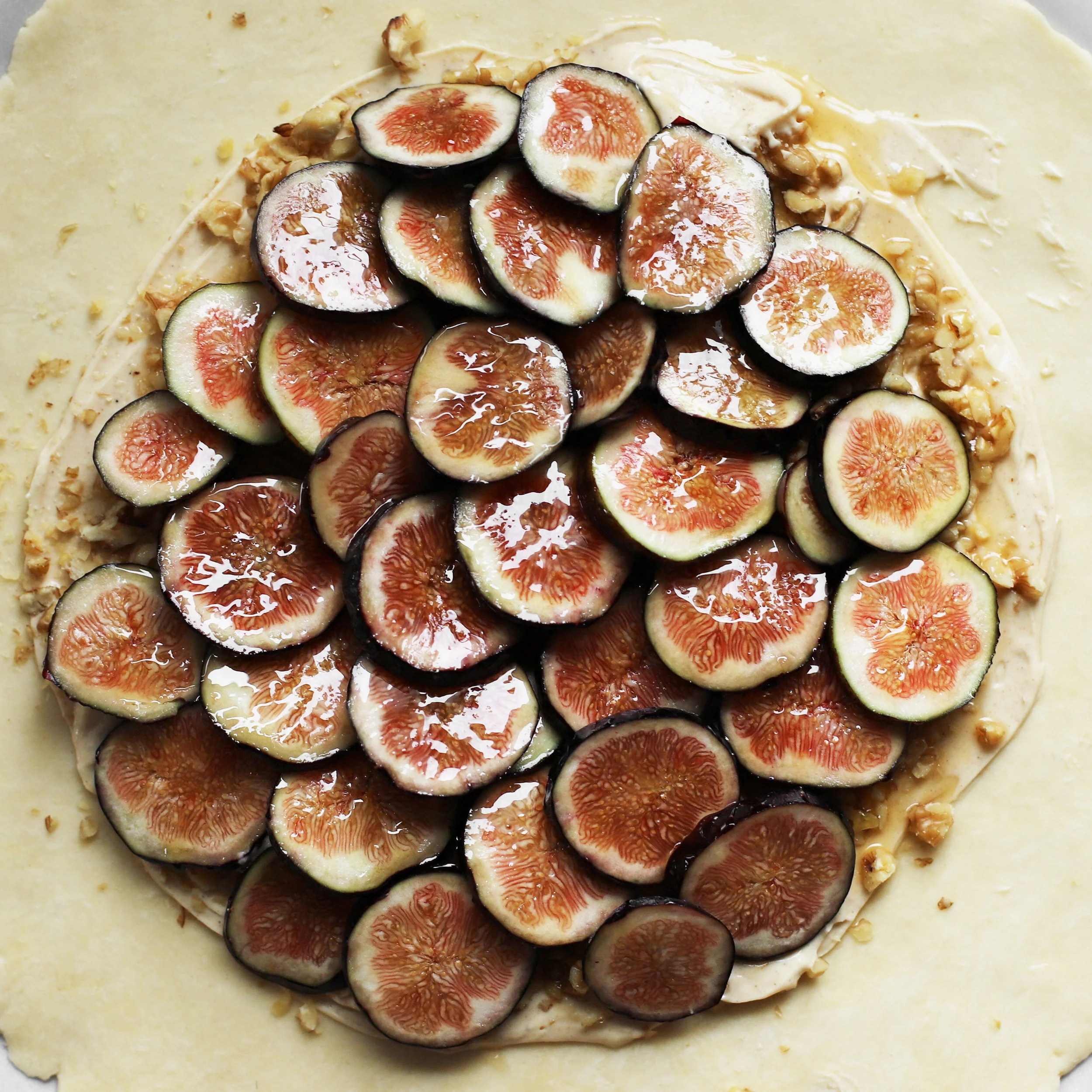 dreamy fig galette — Cardamom and Tea