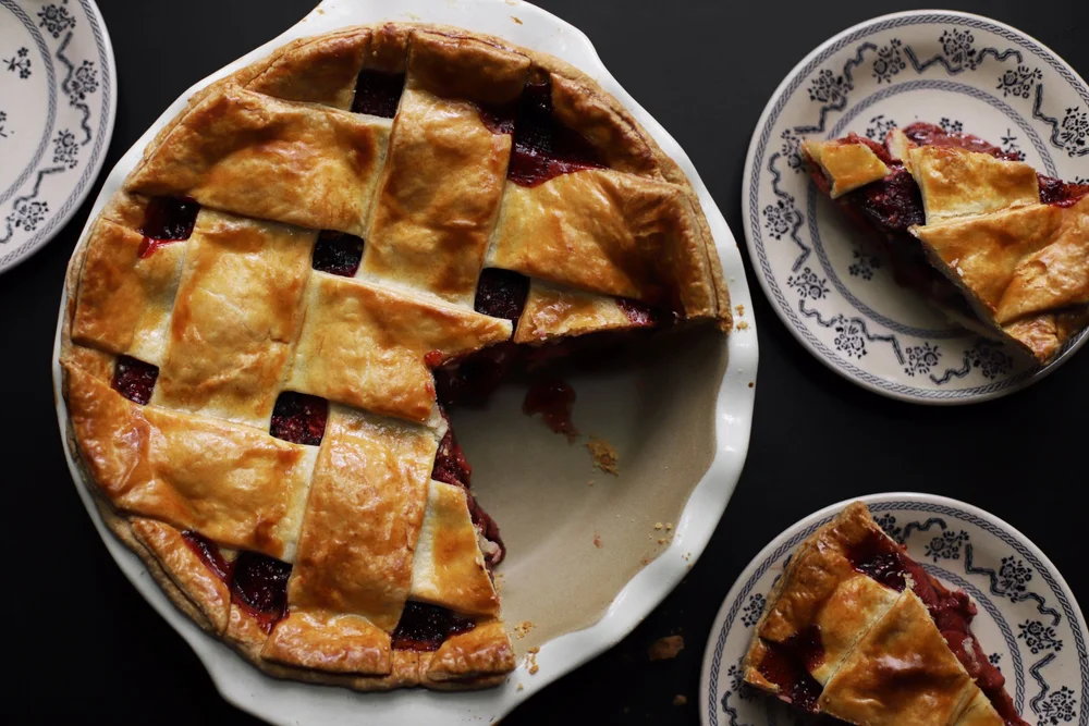 strawberry sumac pie