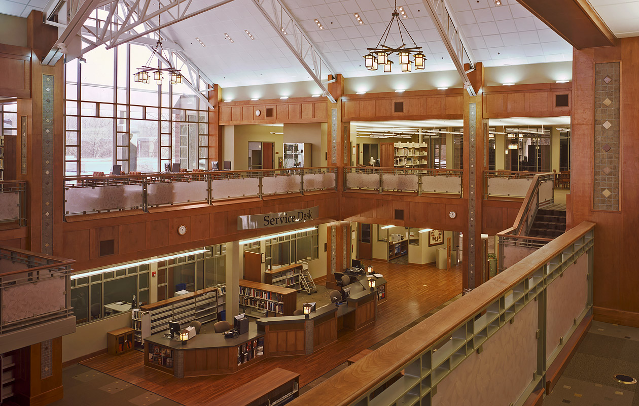 <a href="/clayton-glass-library-motlow-state-community-college">Clayton-Glass Library<br />Motlow State Community College<br />Tullahoma, Tennessee</a>