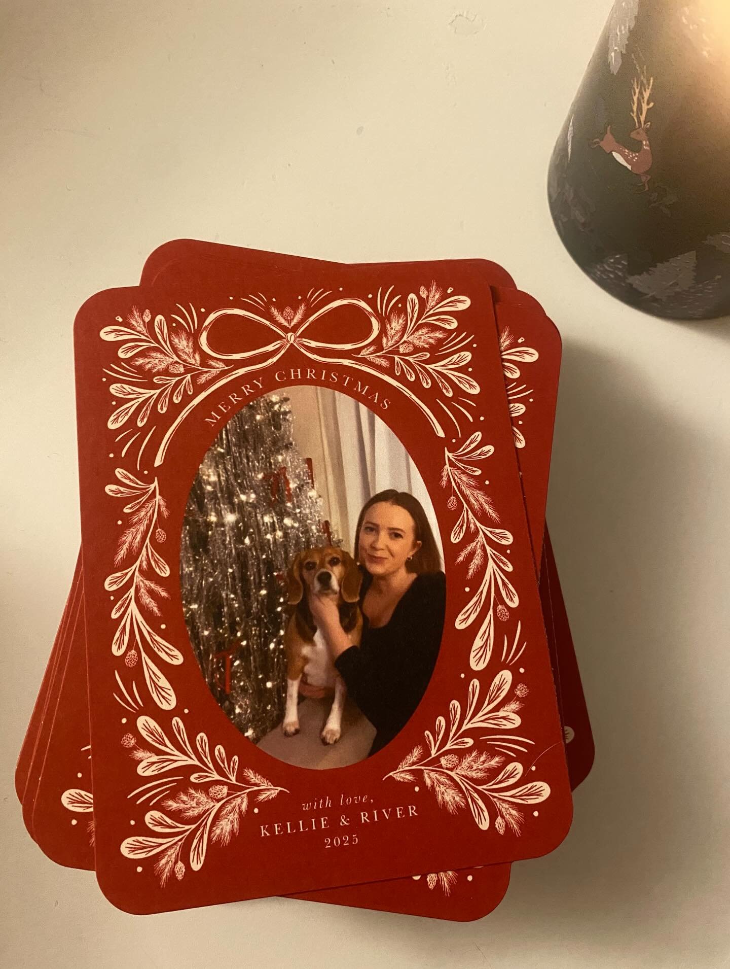 merry christmas, everyone ! Christ the savior is born ! Emmanuel, our king is with us ! 🎄❤️