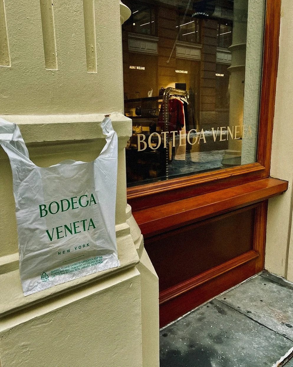 Bag drop no.1 #bodegaveneta