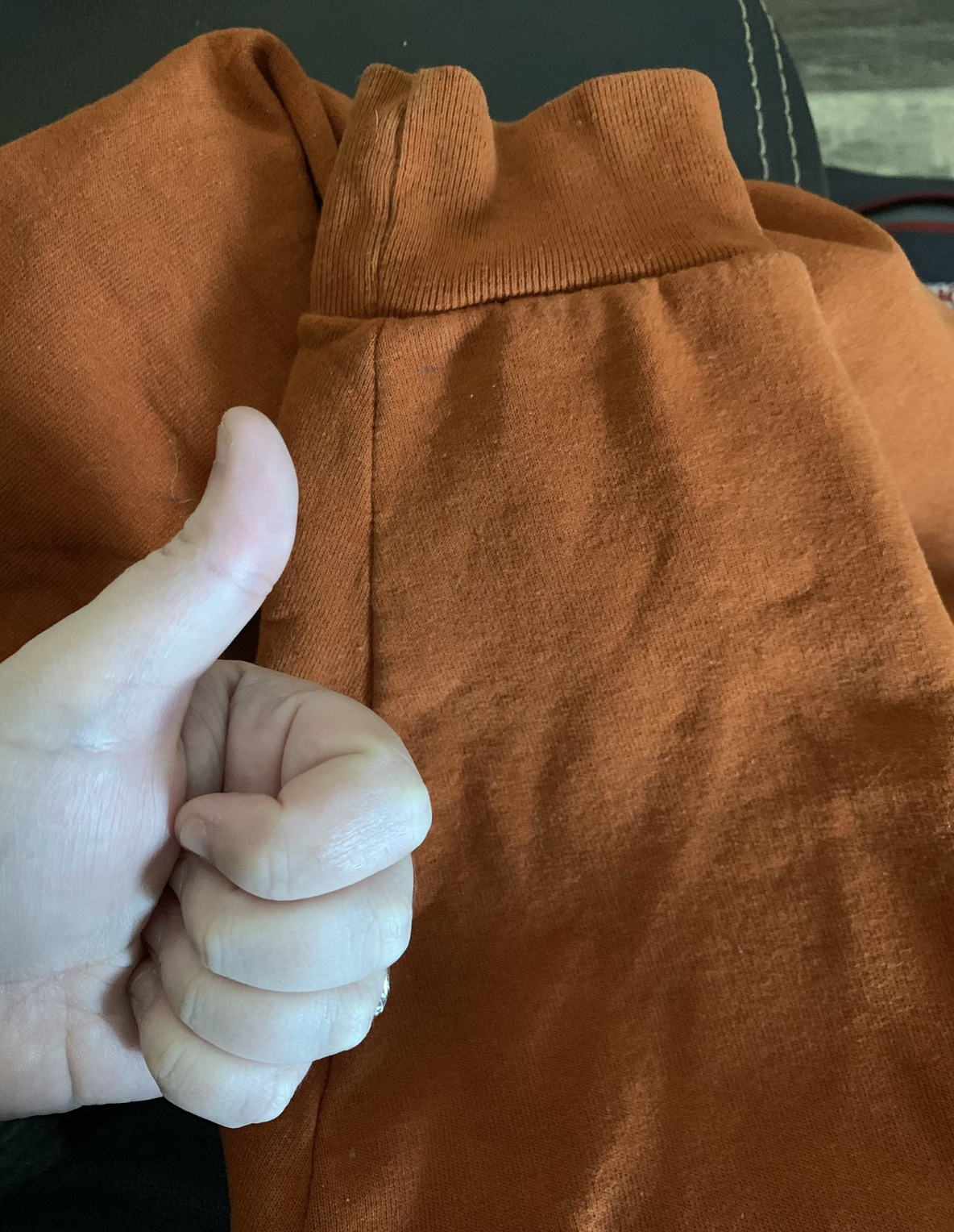 Sweatshirt.png