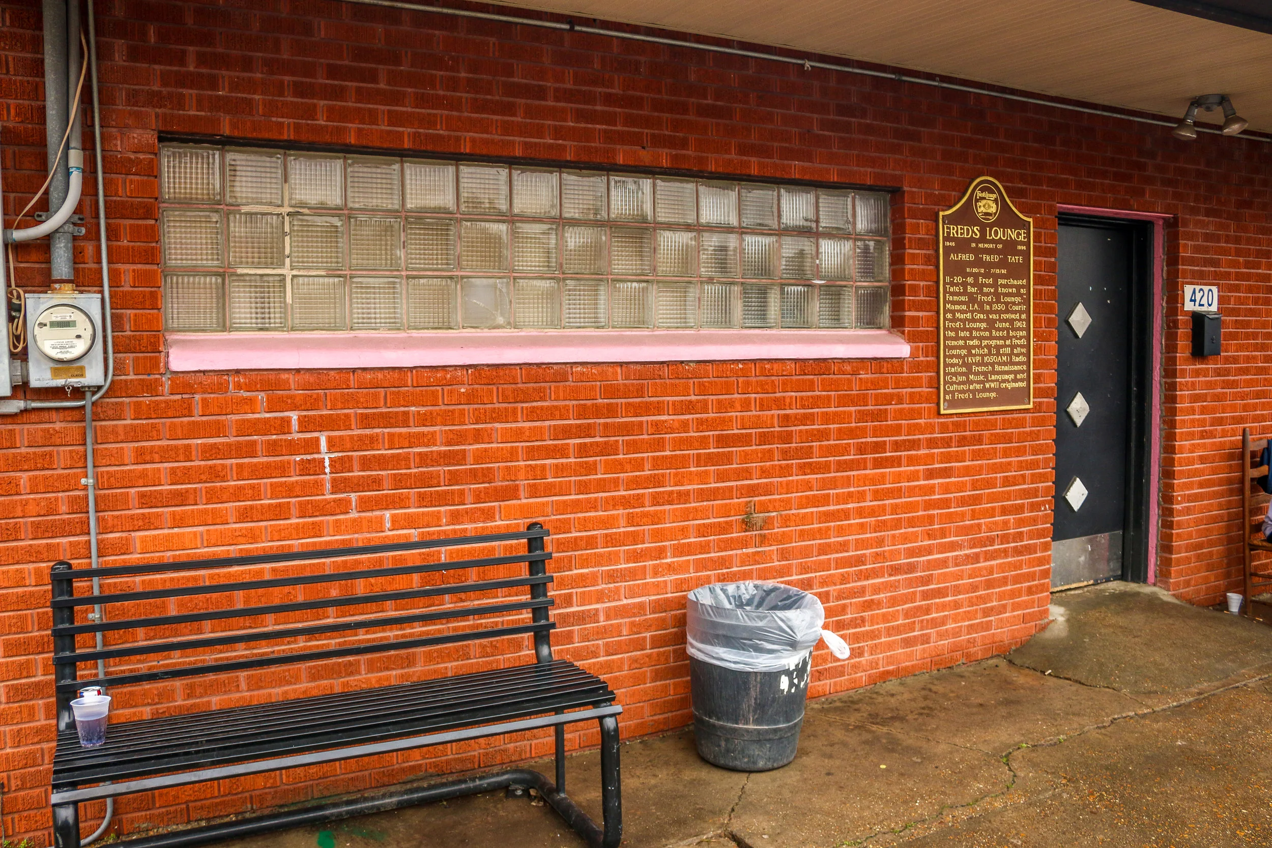 Fred's Lounge - Keeping Cajun Music Alive — Miles 2 Go