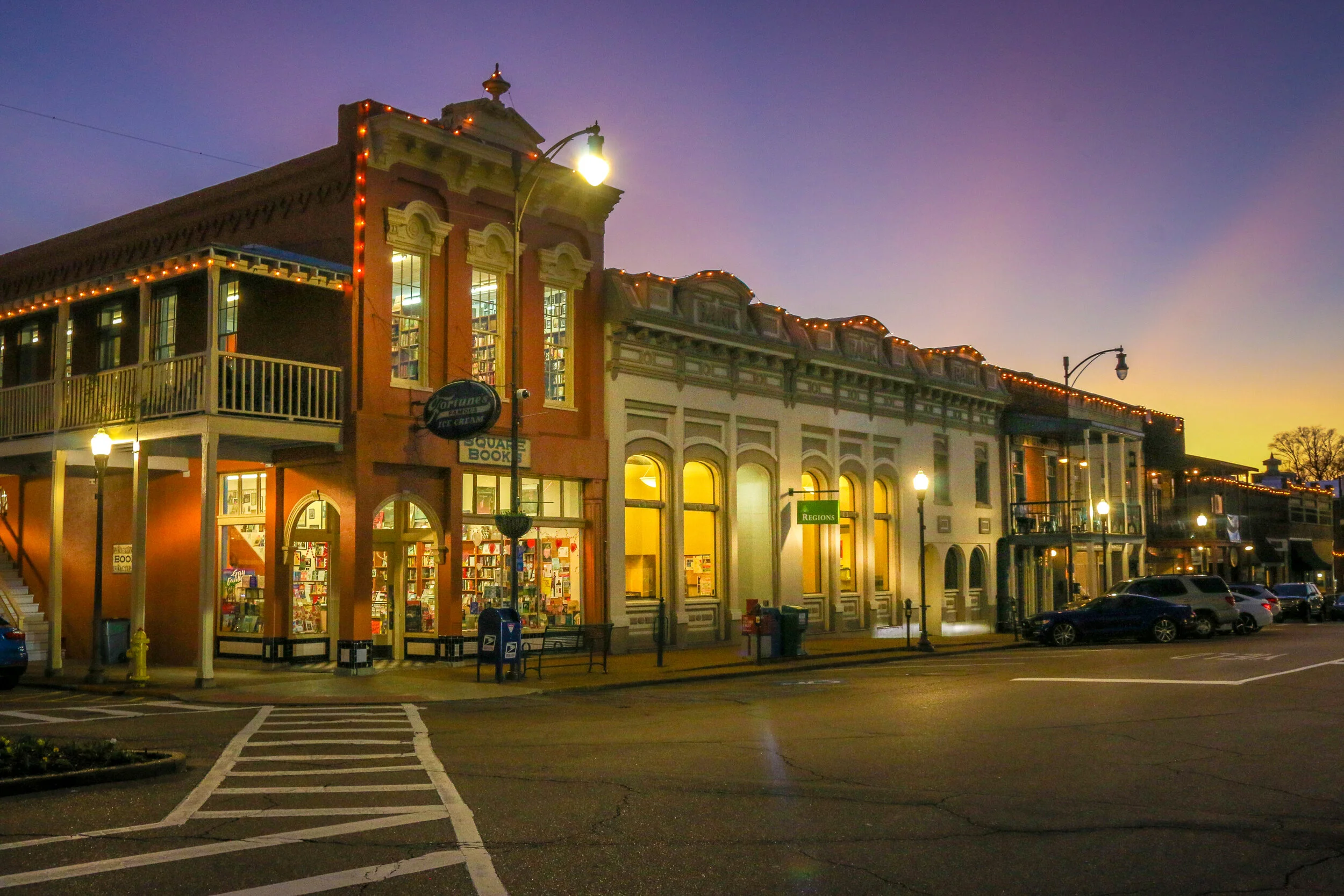 Snapshots: Oxford Square