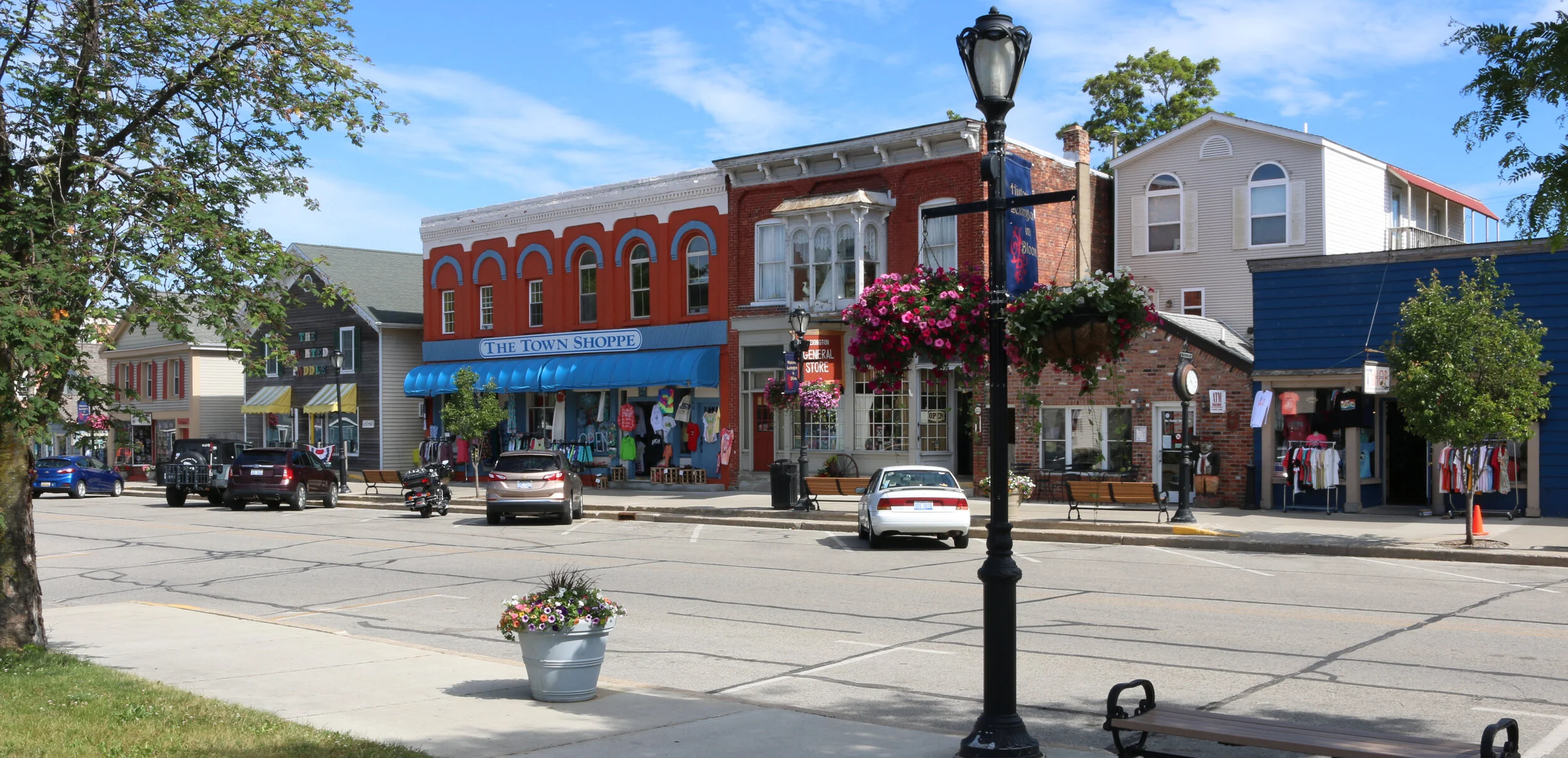 Snapshots: Lexington - Small Town Charm on the Shores of Lake Huron