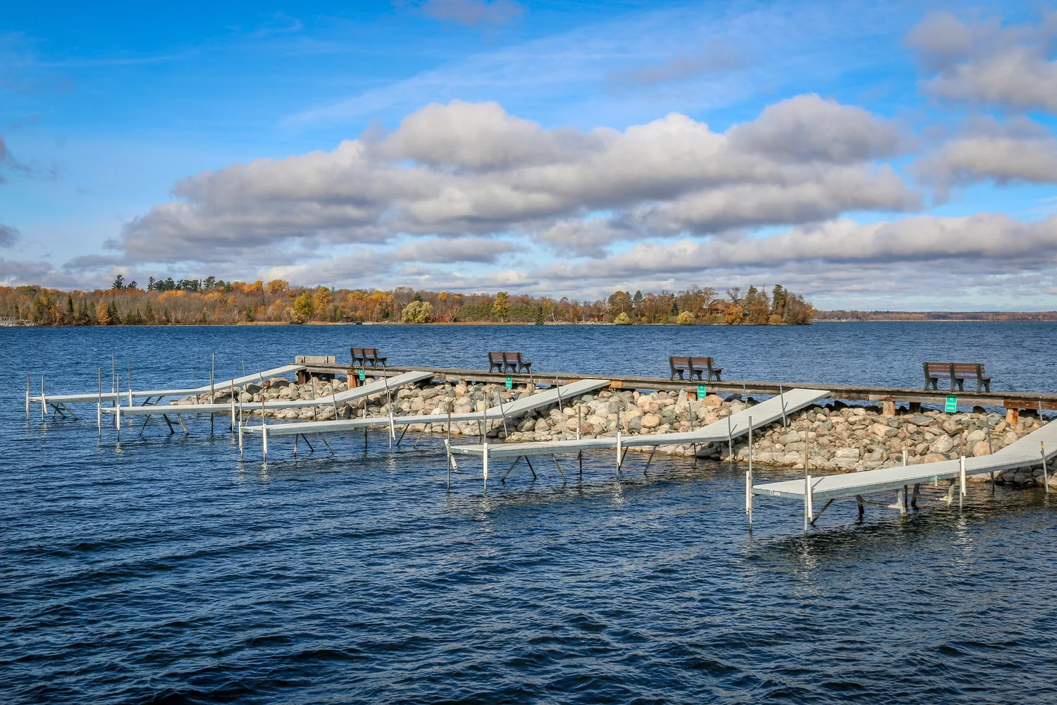 Snapshots: Walker, Minnesota - On the Shores of Leech Lake — Miles 2 Go