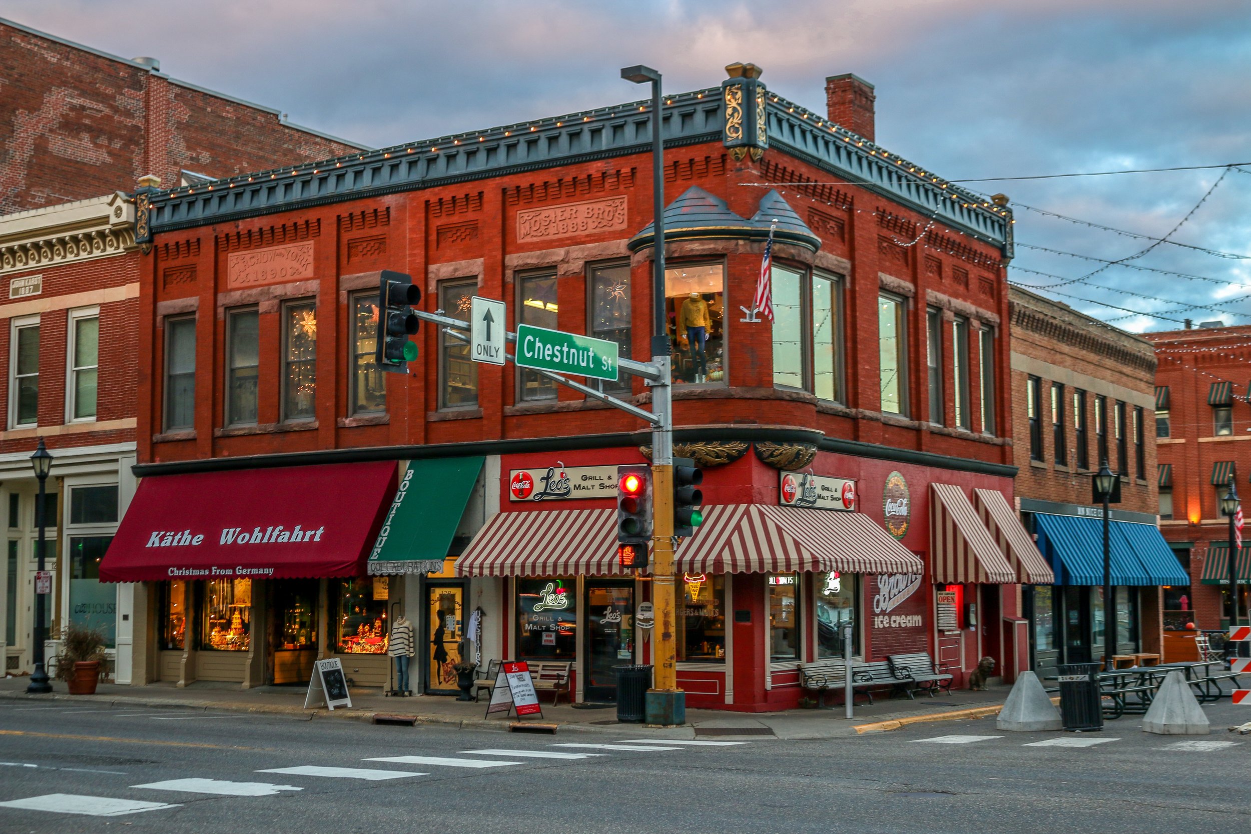 Snapshots Stillwater An Old River Town Reborn — Miles 2 Go