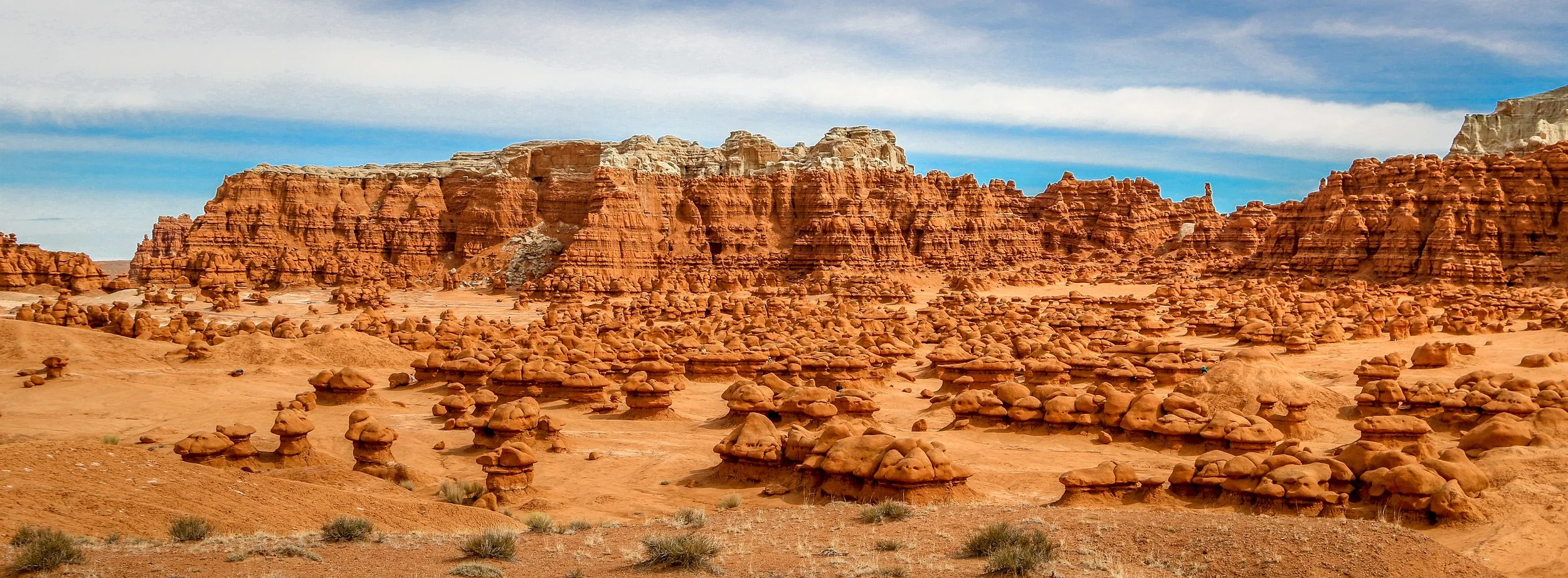 Snapshots: Goblin Valley - Magic in the Red Rocks