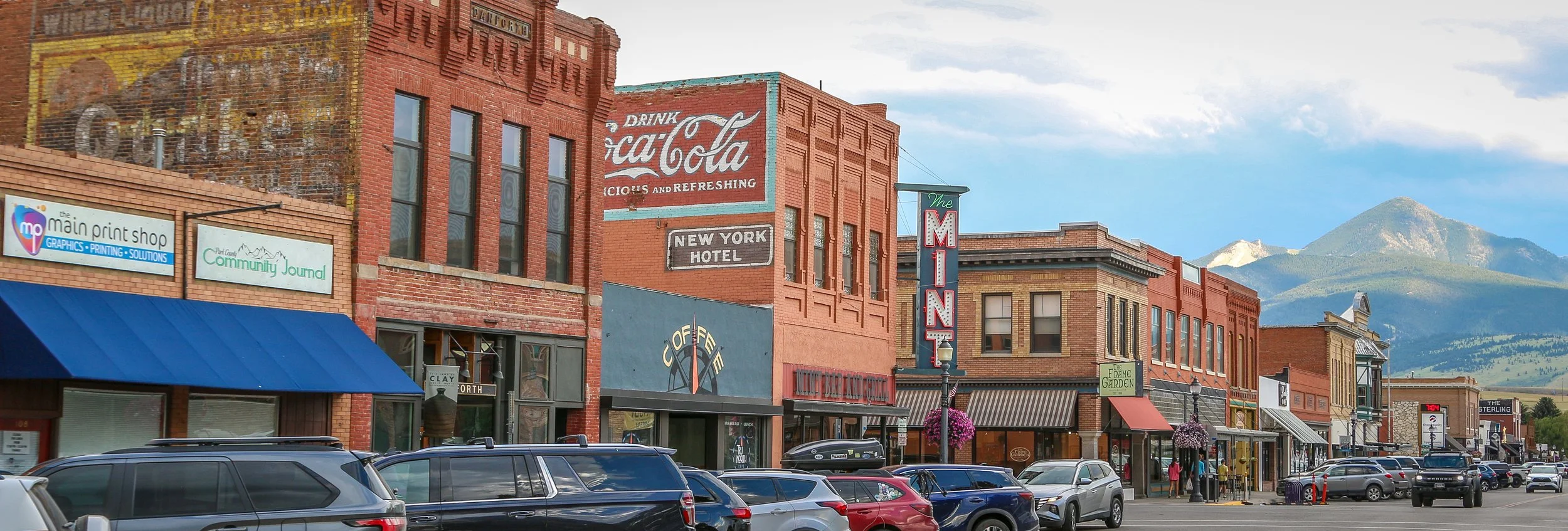 Snapshots: Livingston - Montana's Historic Gateway to Yellowstone