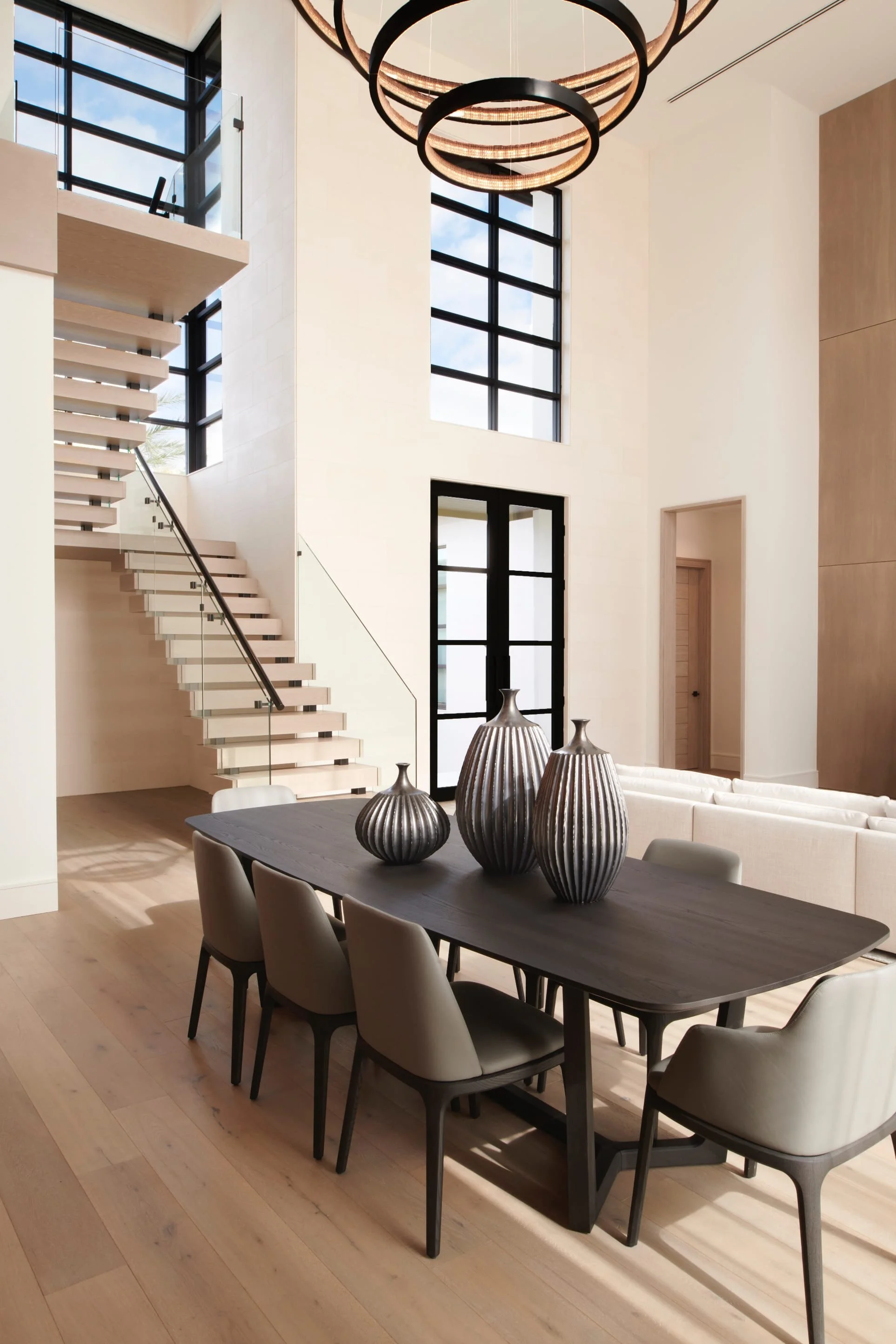Dning Table@0.5x.jpg