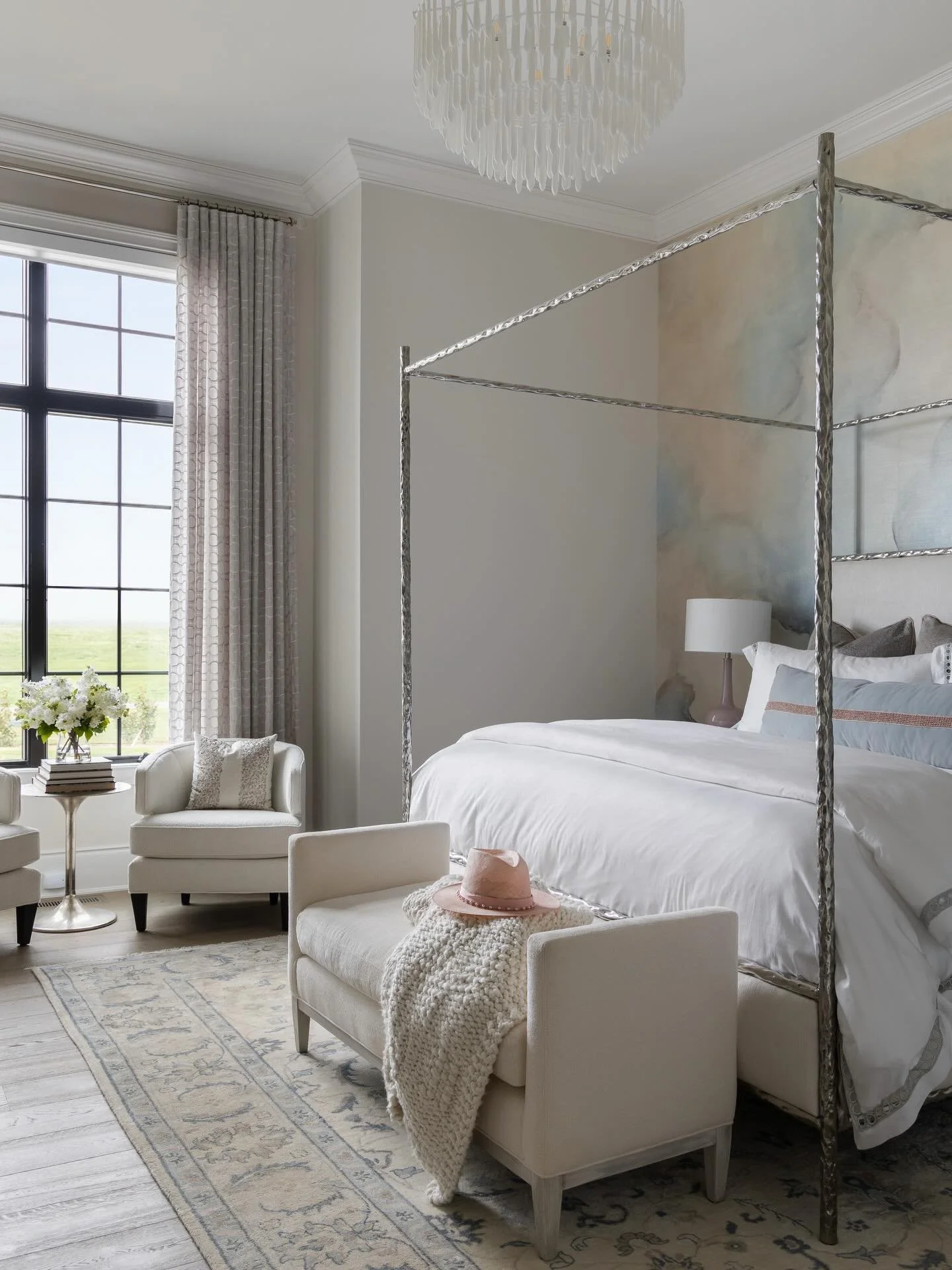 Guest Room Showdown: hers and his edition ➡️ #teamsoco