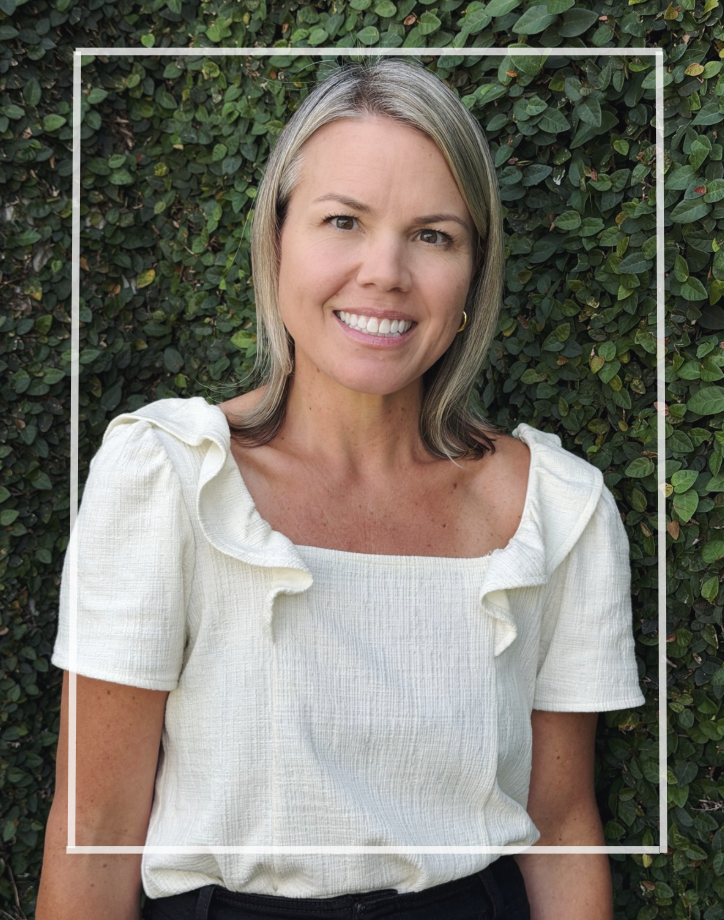 Dianna Moss, Executive Administrator 