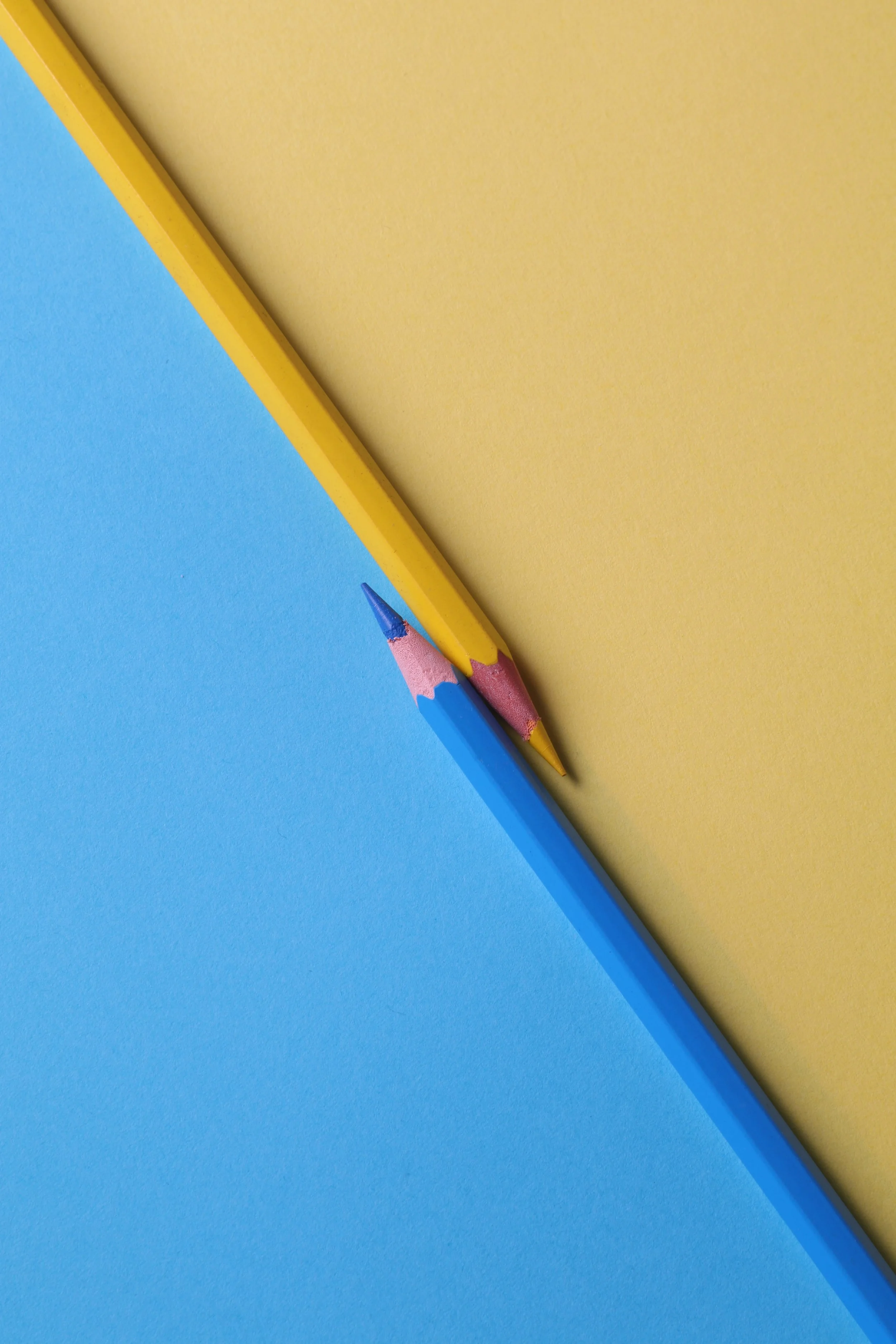 art-art-materials-background-1762851.jpg