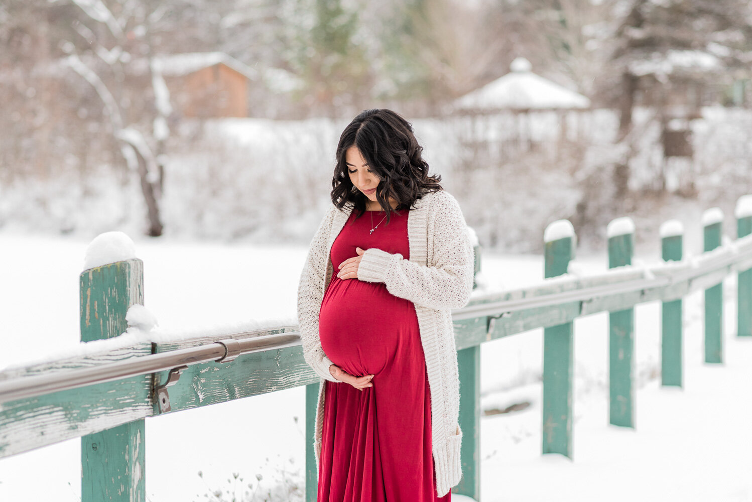 snow maternity session in Fort Drum, NY-6.jpg