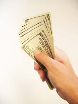 What is Dynamic Currency Conversion and How Can It Benefit You? [Video]