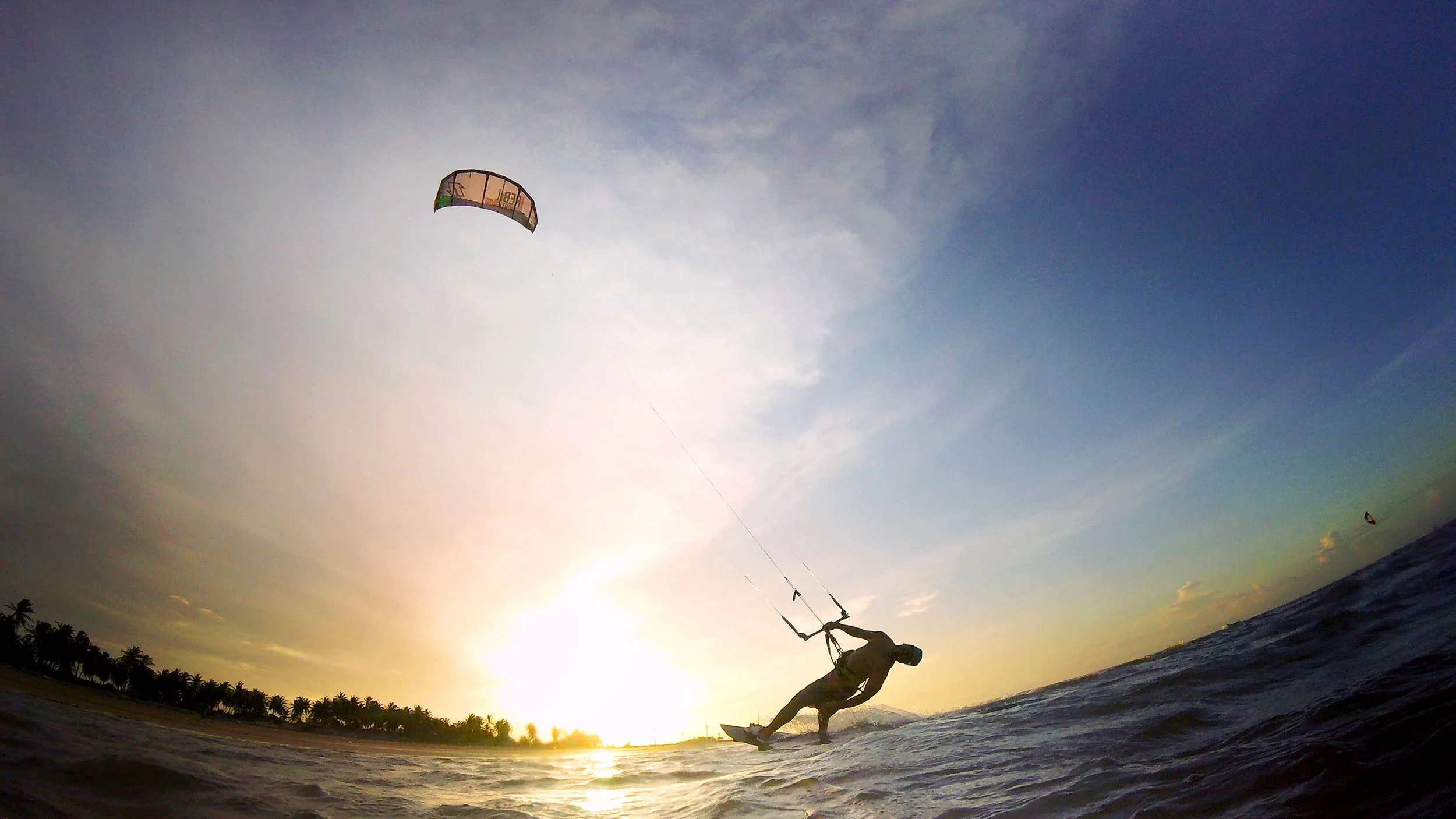 kitesurf por do sol.JPG