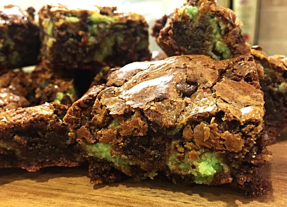 Mint Chocolate Chip Cheesecake Brownies