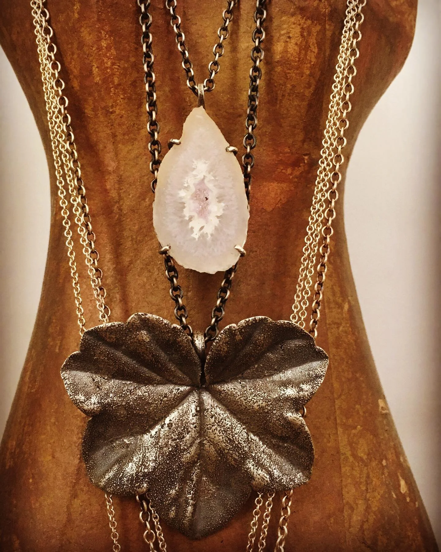 I picked a geranium leaf from the mean streets of #temescaloakland and created a mold. A moment frozen in precious metal. #druzypendant #geranium #oaklandgrown