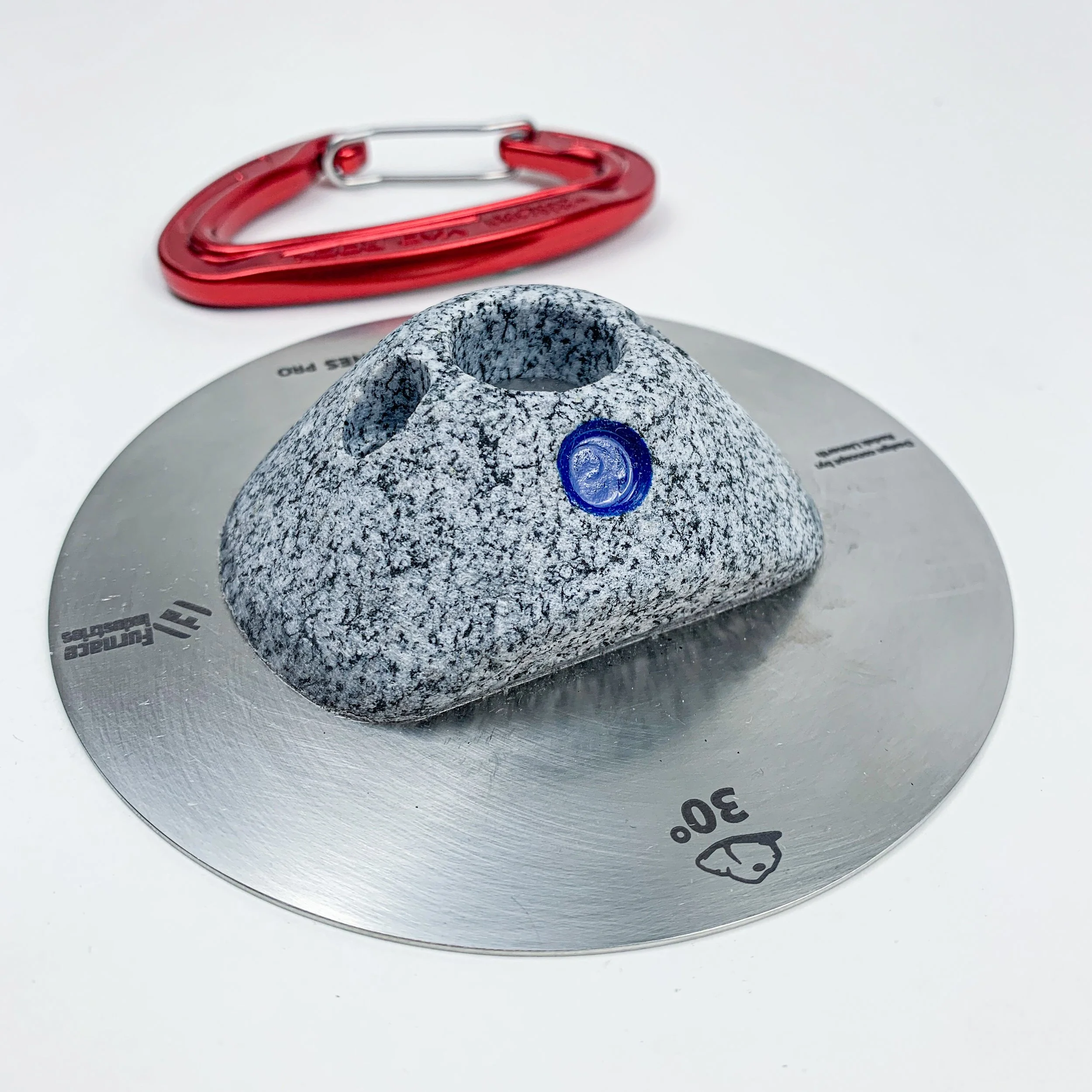 Smart_Stones_Smartstones_drytooling_Dry_Tooling_Hold_Furnace_Industries_30_Degree-1.jpg