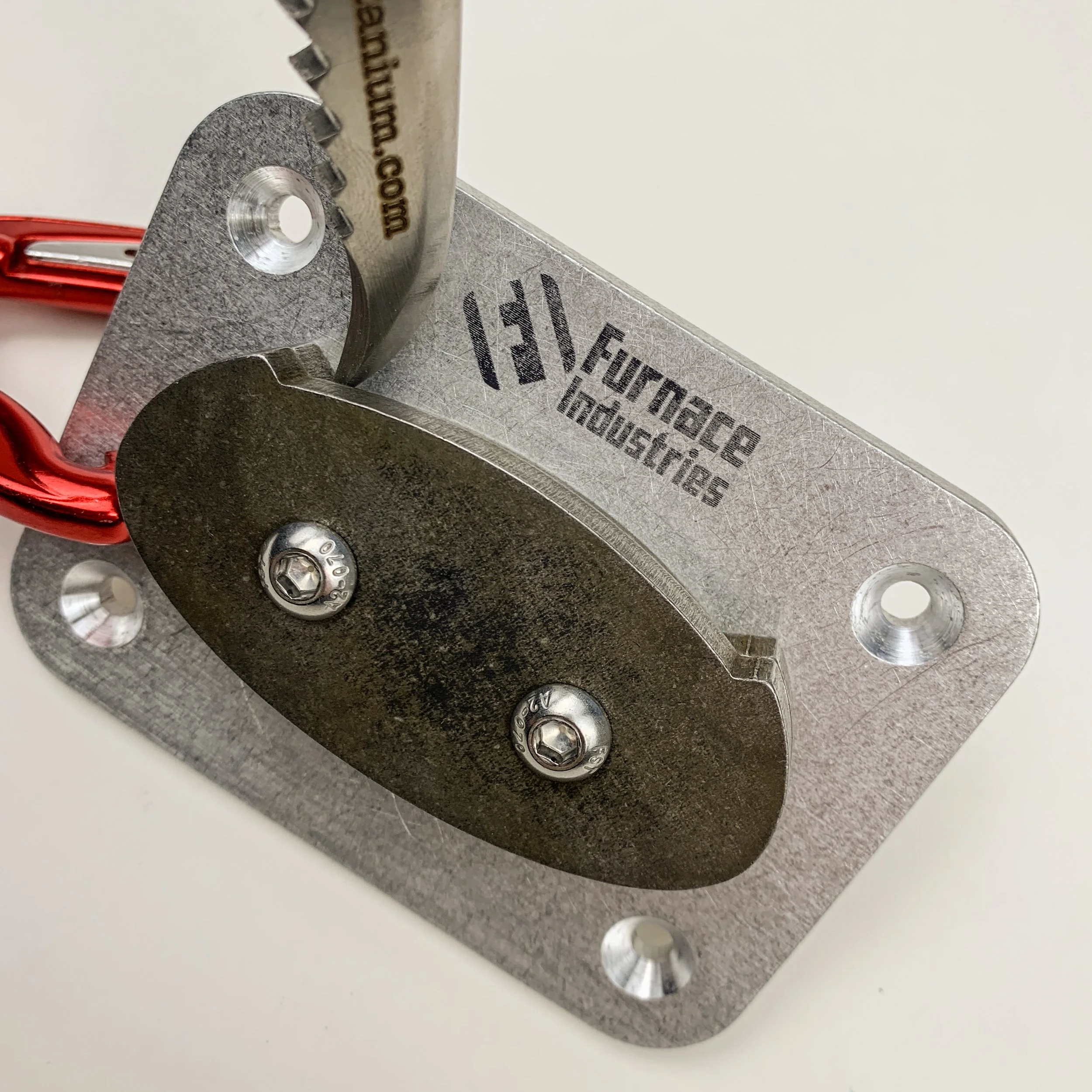 Dirty Kitten F-Line Drytooling Hold-49.jpg