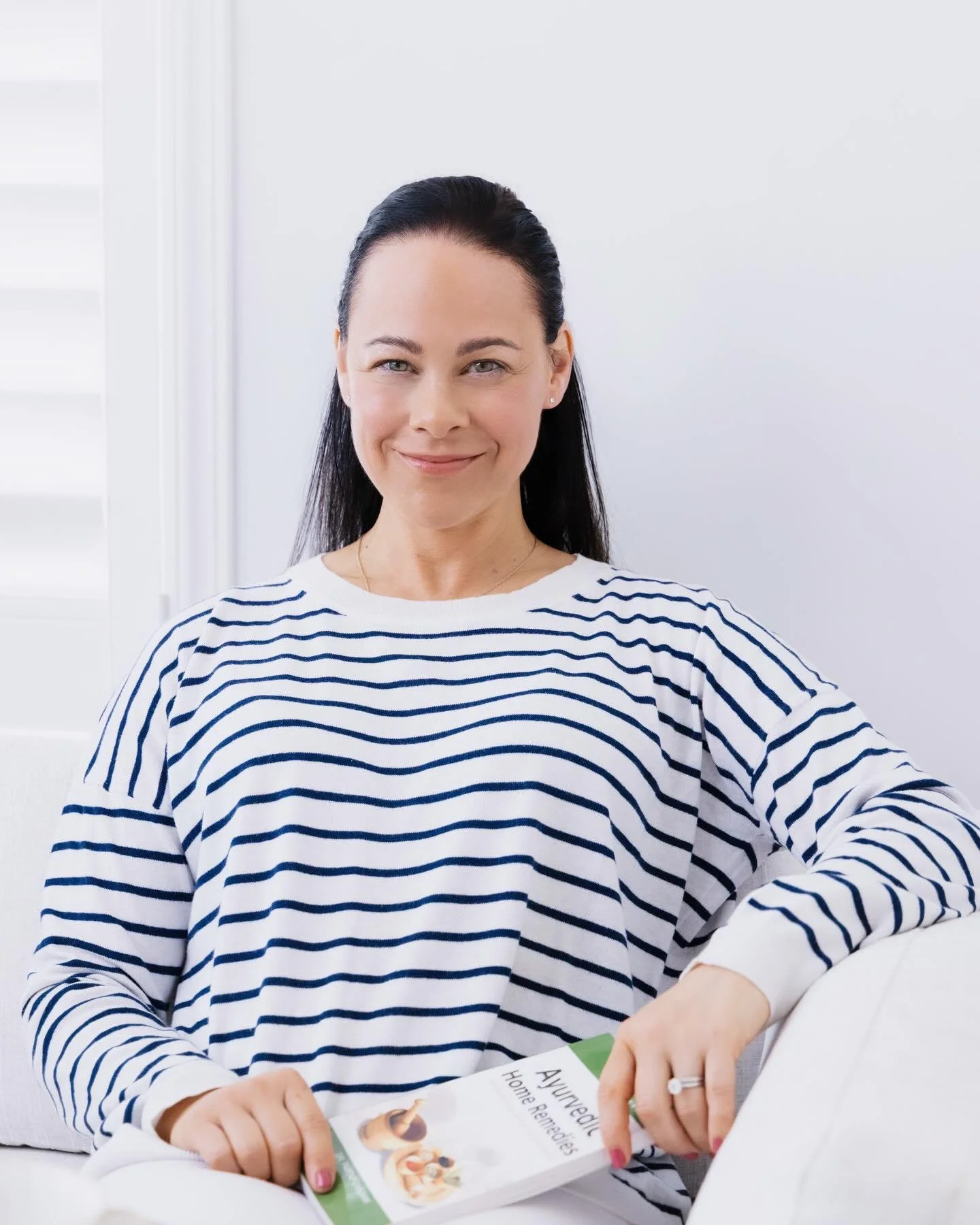 Hi, I&rsquo;m Larissa Hall Carlson 😊

If you&rsquo;re new here&mdash;or if you&rsquo;ve been quietly following along&mdash;I&rsquo;d like to properly introduce myself and share how I can support you in feeling more balanced, energized, and at ease i