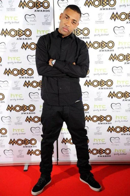 Eski mobos.jpg