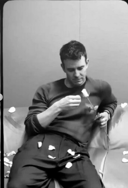 Luke Thompson NYTimes flowers.png