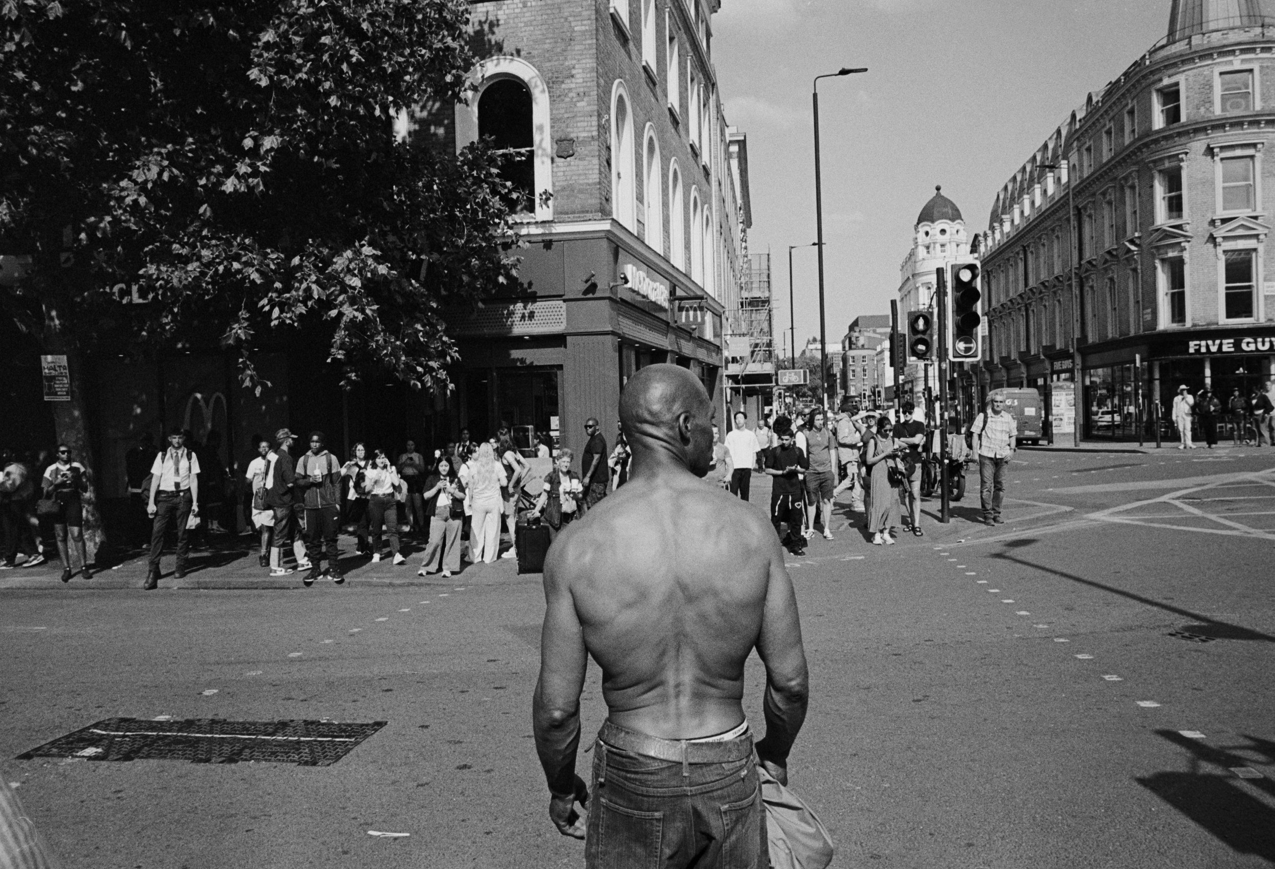 london juni 2025 iso 400 28mm (6).jpg