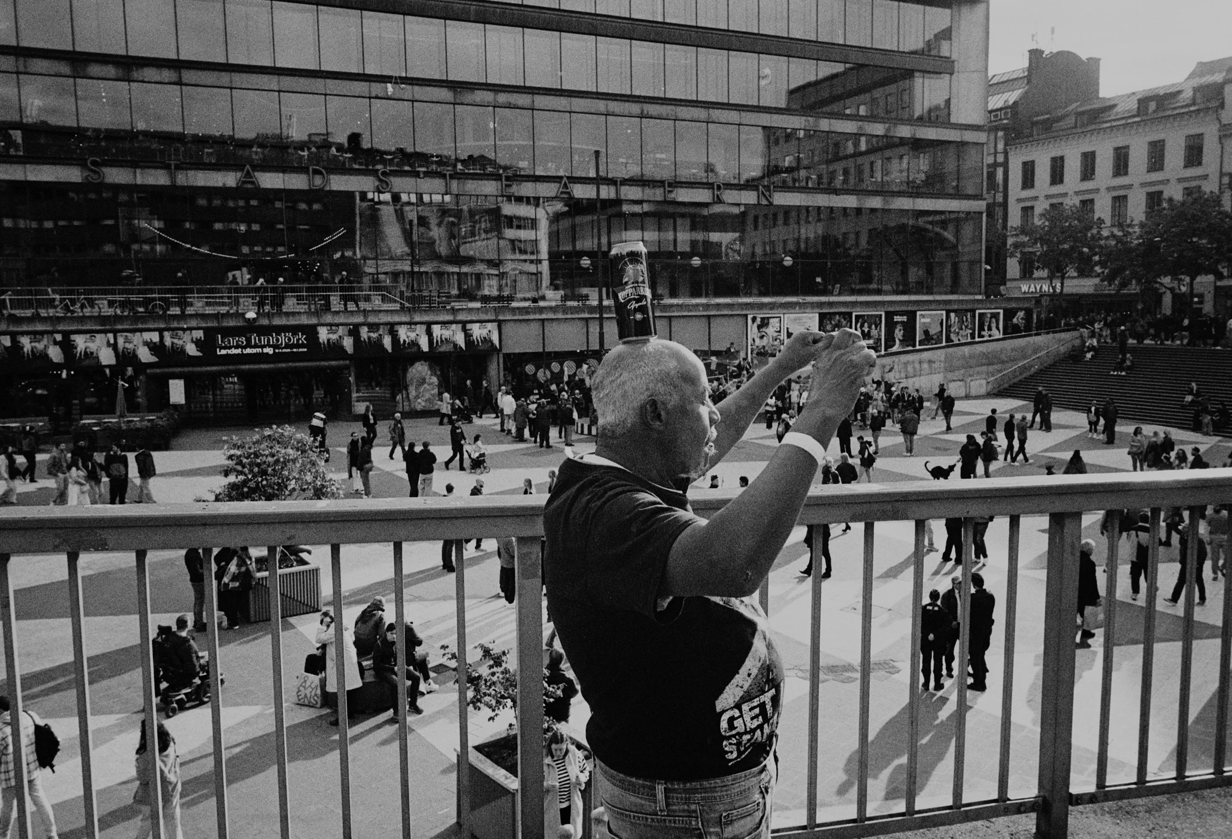 Stockholm 2025 ilford hp5iso400 (2)_retu.jpg