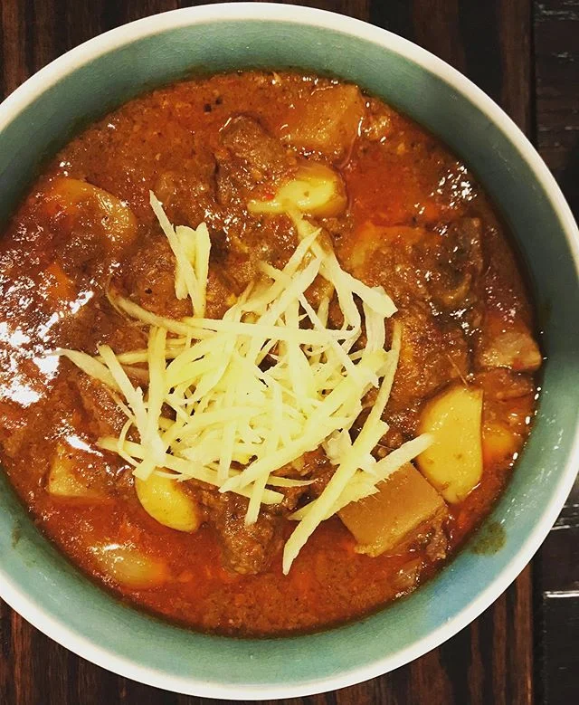 #eatthaivisitthailand since the #pham was born in #bangkok we need to make it to #thailand. In the mean time we enjoyed this dish at #ayarathai