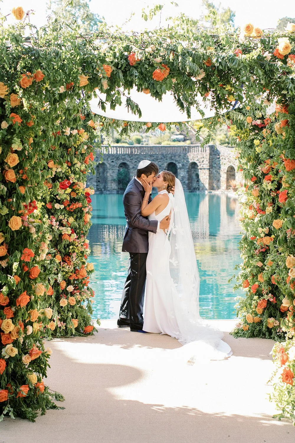 M&Pweddingpreviews-0133_1000.jpg