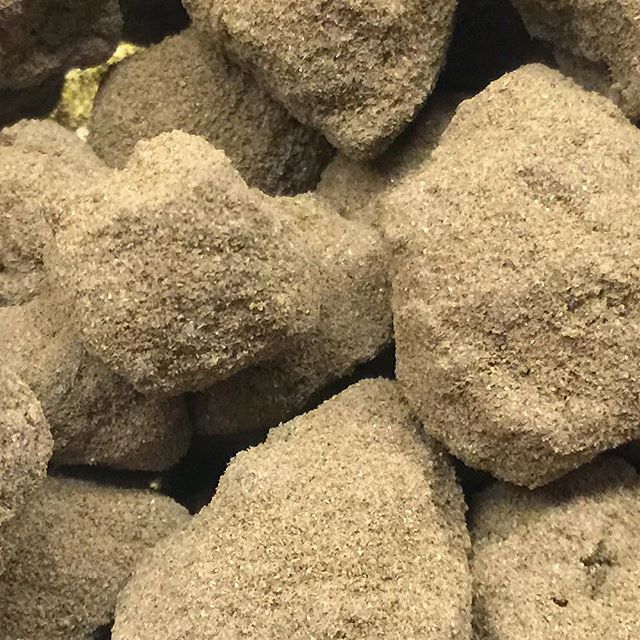 Outer-worldly #moonrocks 🌝🌒are made from #SourOG Flower dipped in #HashOil and rolled in #Kief ⠀
Get ready for blast off⠀
.⠀
👨&zwj;🚀🚀👩&zwj;🚀⠀
.⠀
.⠀
.⠀
.⠀
.⠀
.⠀
.⠀
#topshelf #medicalmarijuana #cannabis #concentrates #medicalcannabis #cannabisco